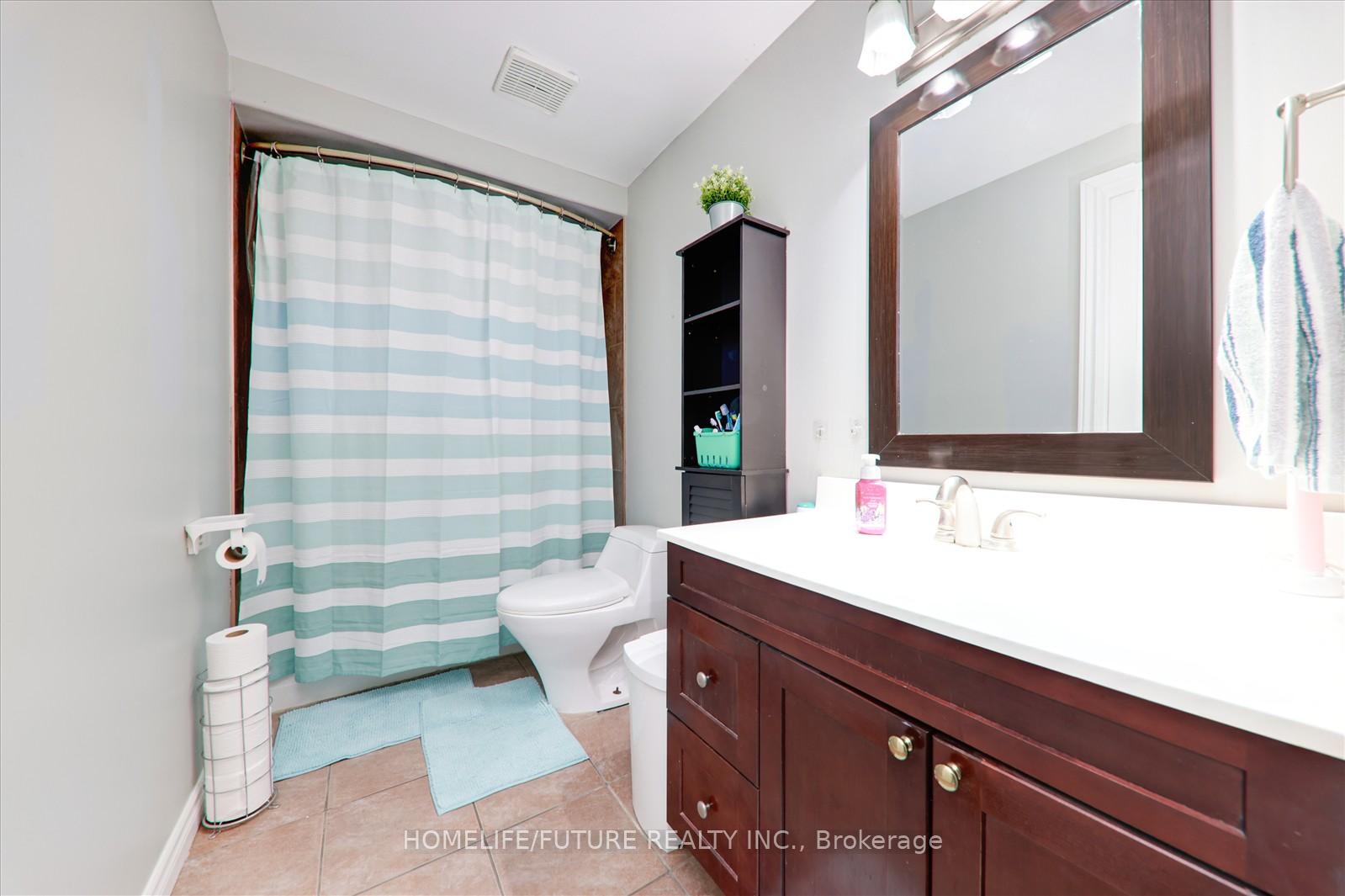 Photo 24 of 407 Butler Court, Aurora, Aurora Village — HOMEH
