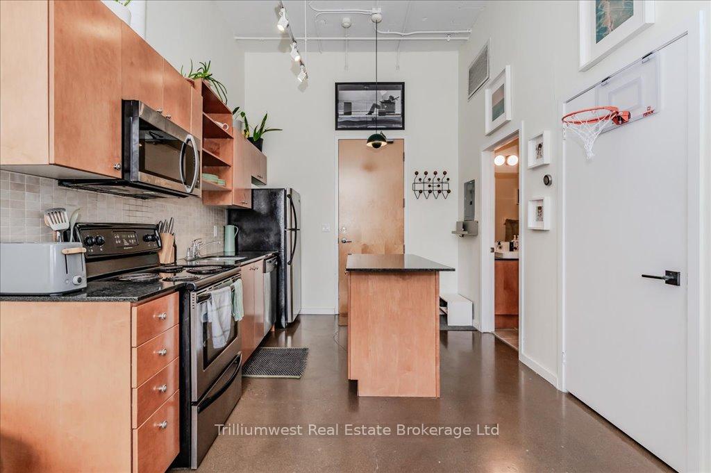 Photo 7 of Unit 222, 410 King Street W, Kitchener — HOMEH