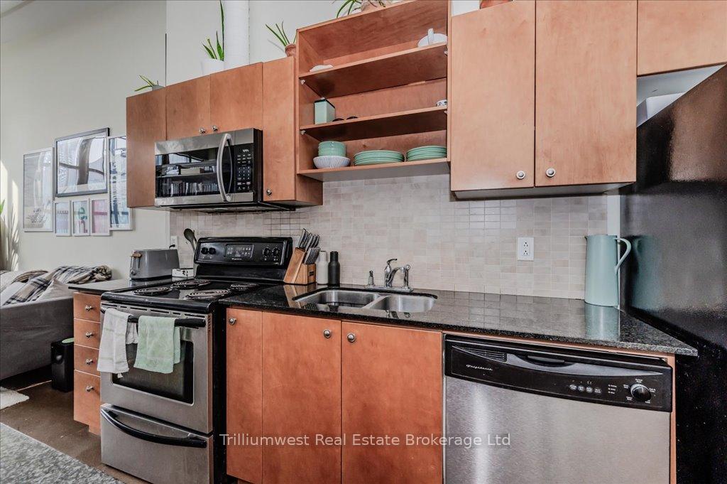 Photo 9 of Unit 222, 410 King Street W, Kitchener — HOMEH