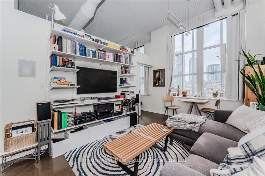 Photo 13 of Unit 222, 410 King Street W, Kitchener — HOMEH