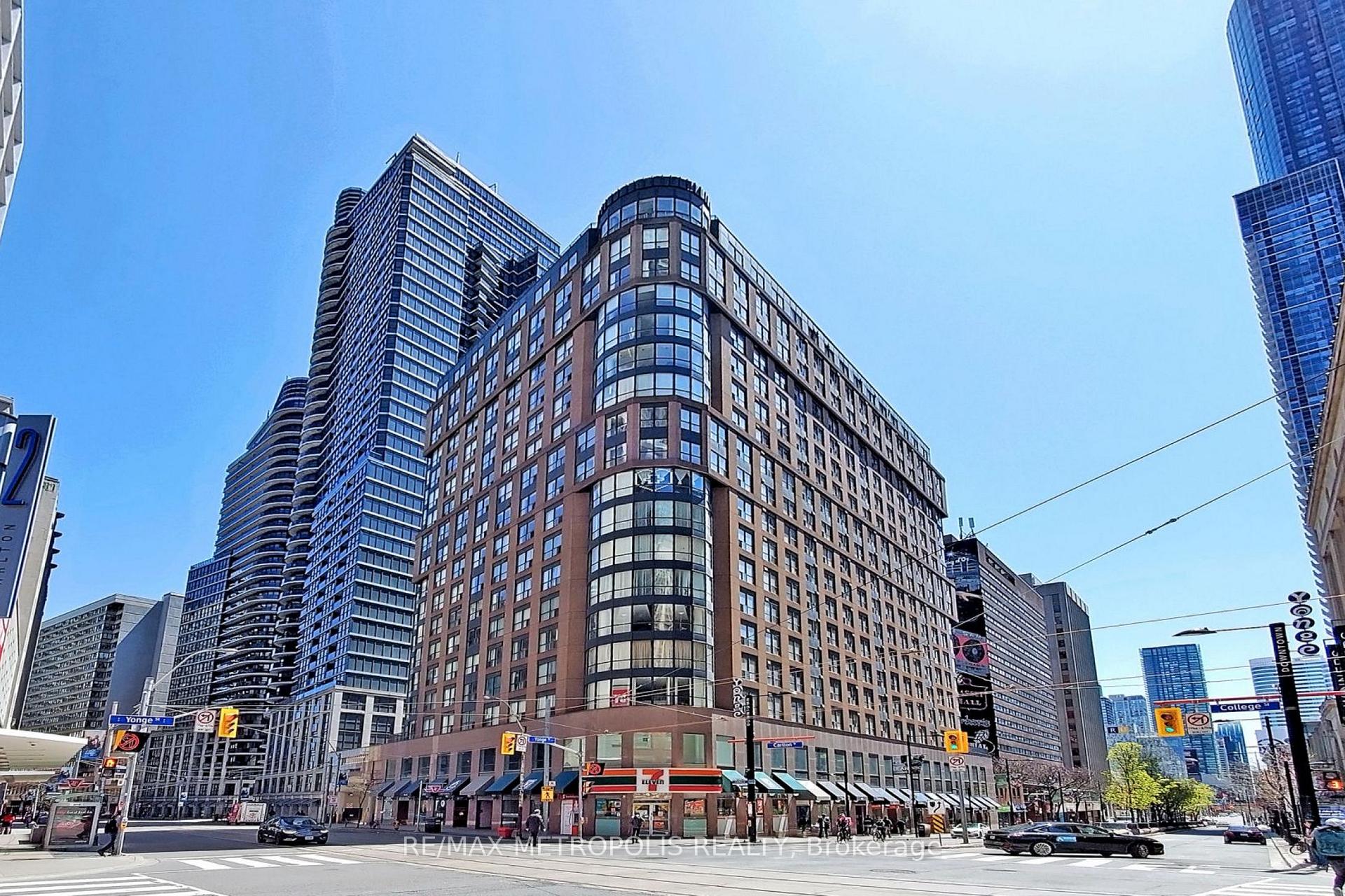 Front of Unit 601, 7 Carlton Street