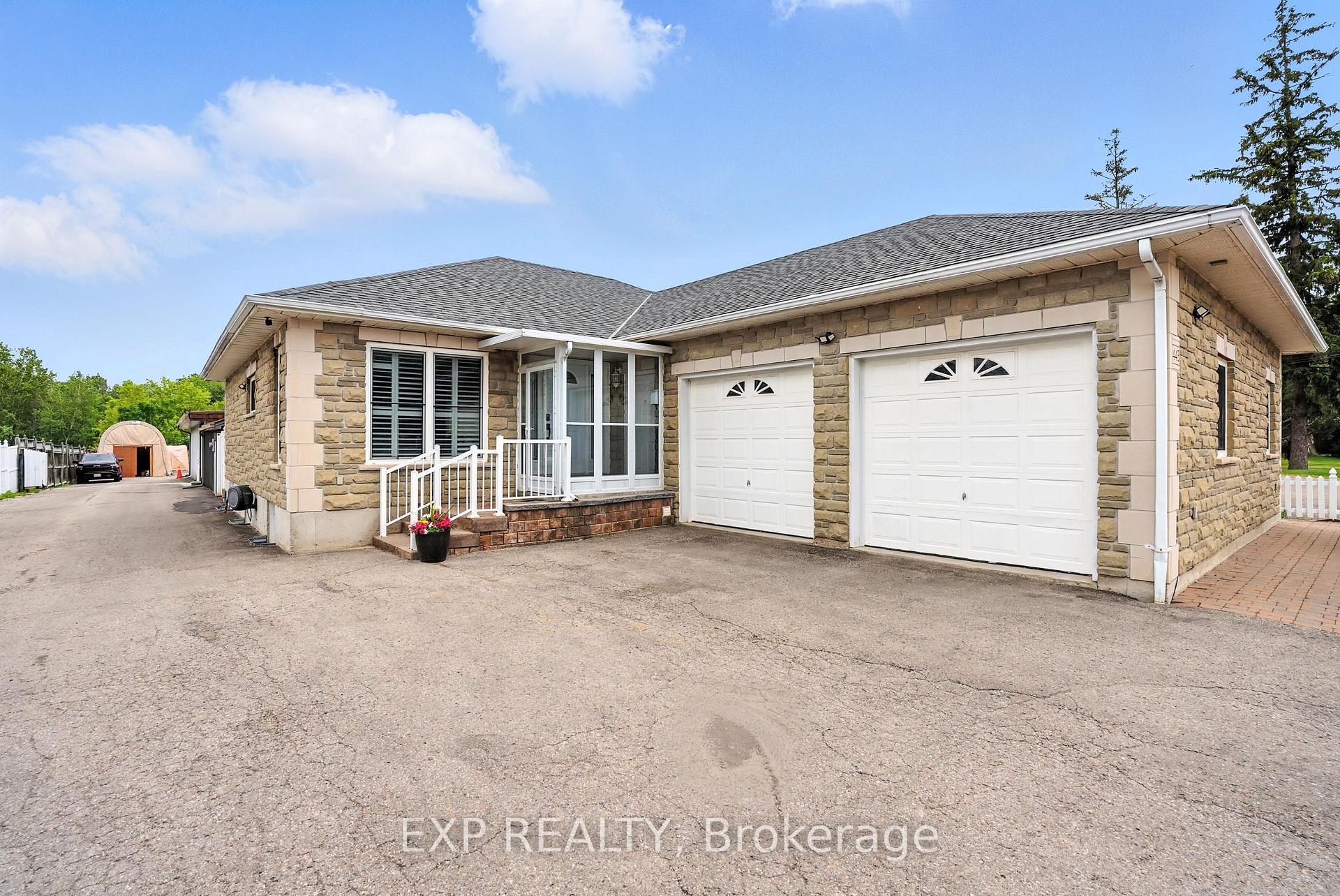 Front of Unit Bsmt, 443 Townline Road N