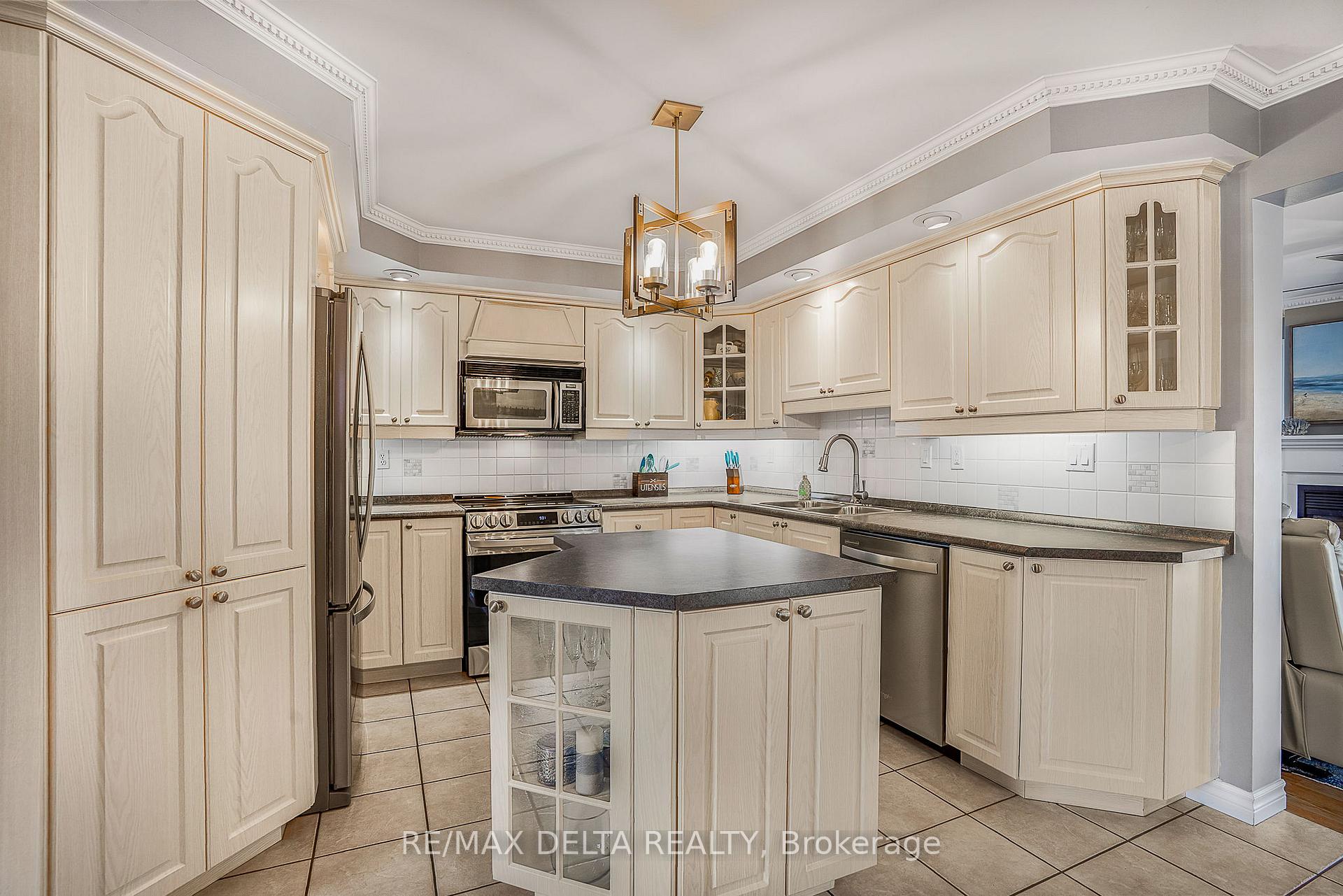 Photo 7 of 65 Bernard Crescent, Champlain, L'Orignal — HOMEH