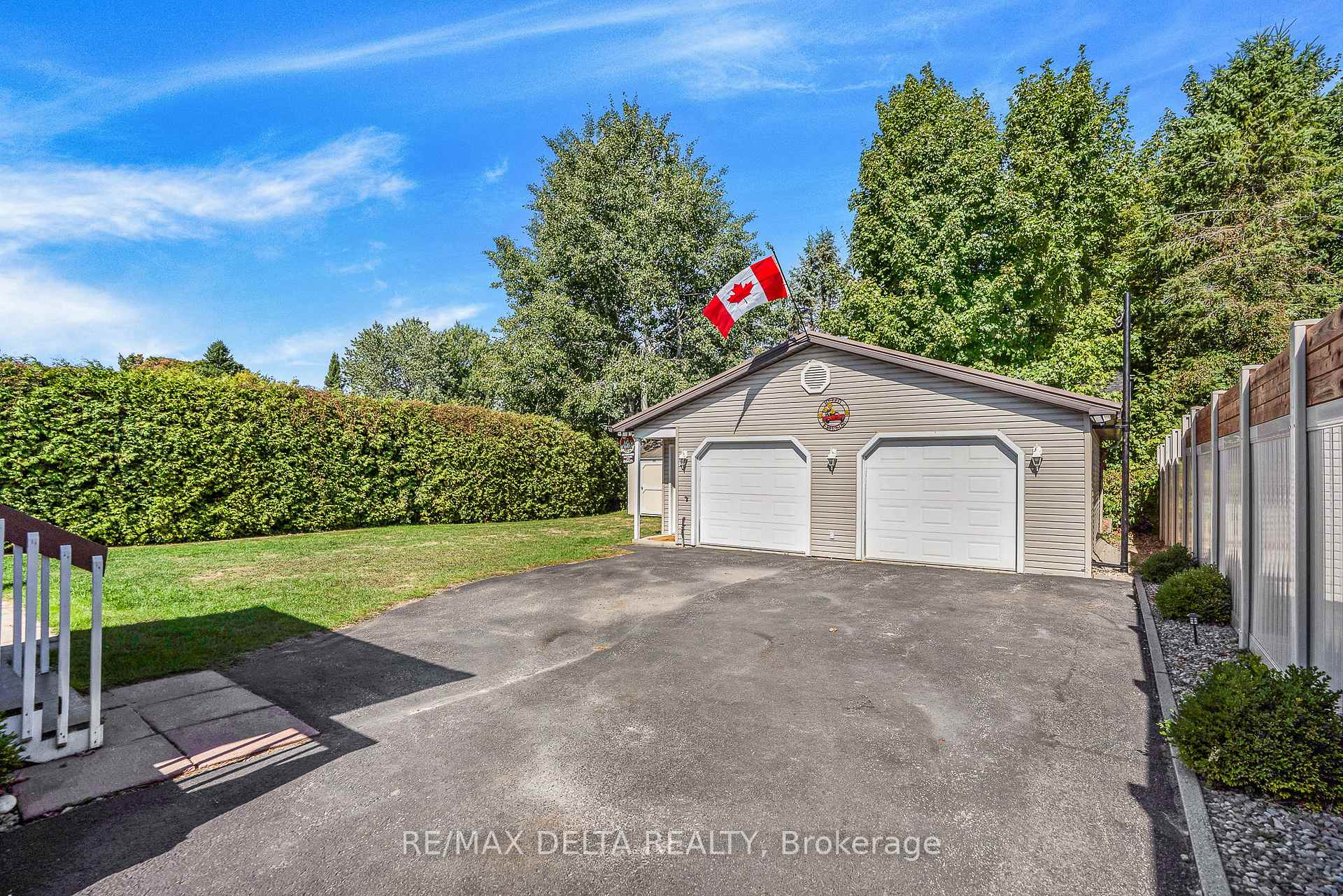 Photo 27 of 65 Bernard Crescent, Champlain, L'Orignal — HOMEH