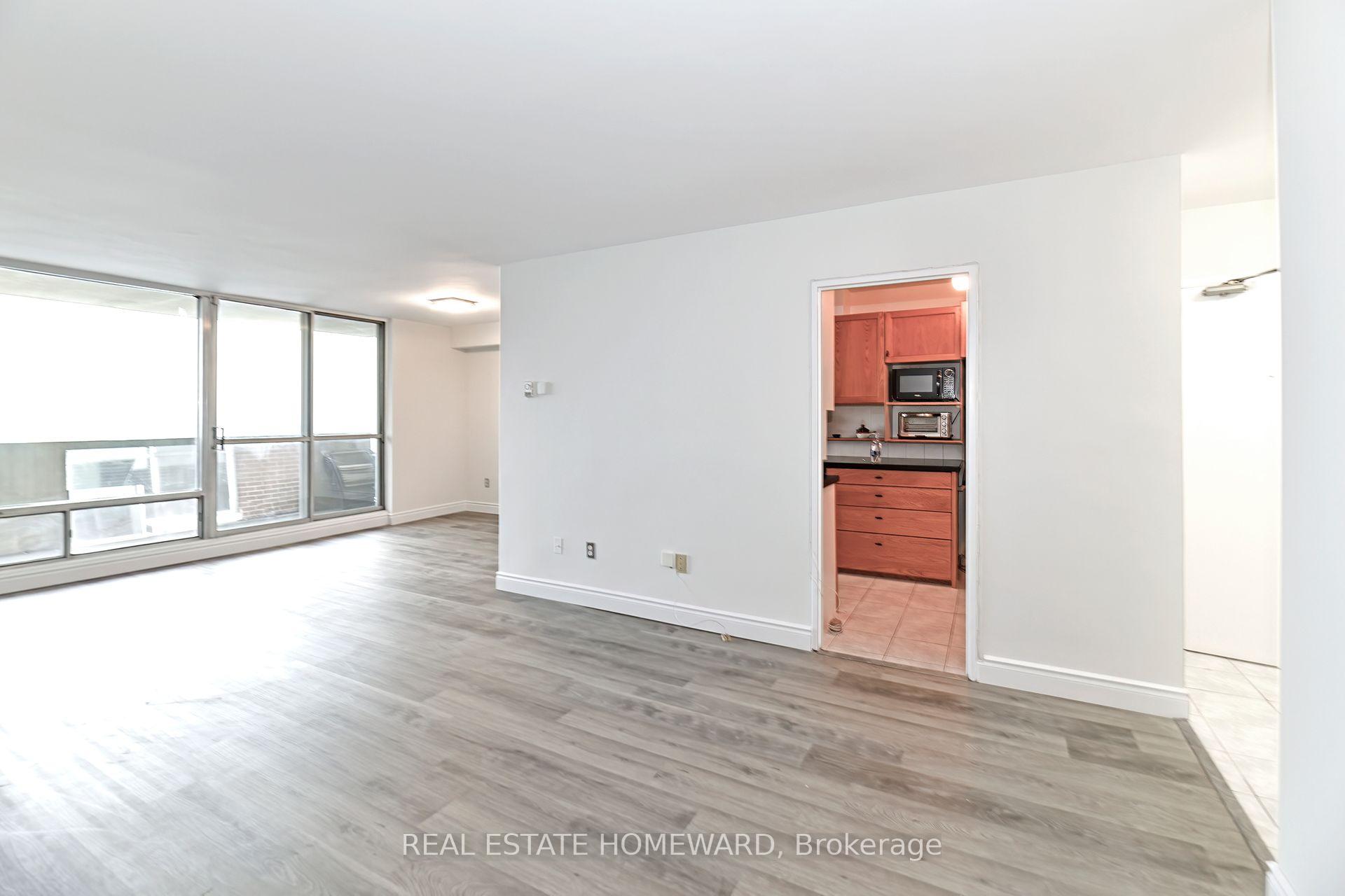 Photo 9 of Unit 2410, 1 Massey Square, Toronto, Crescent Town — HOMEH