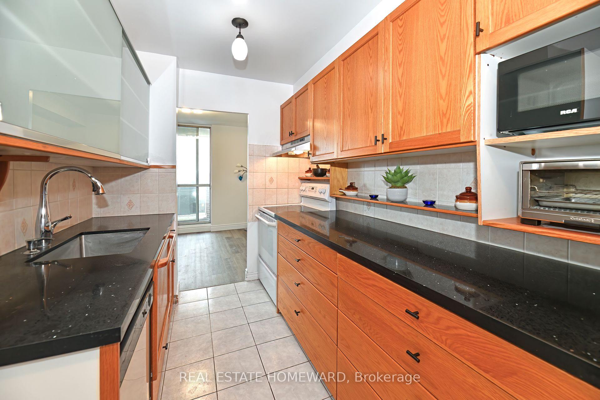 Photo 13 of Unit 2410, 1 Massey Square, Toronto, Crescent Town — HOMEH