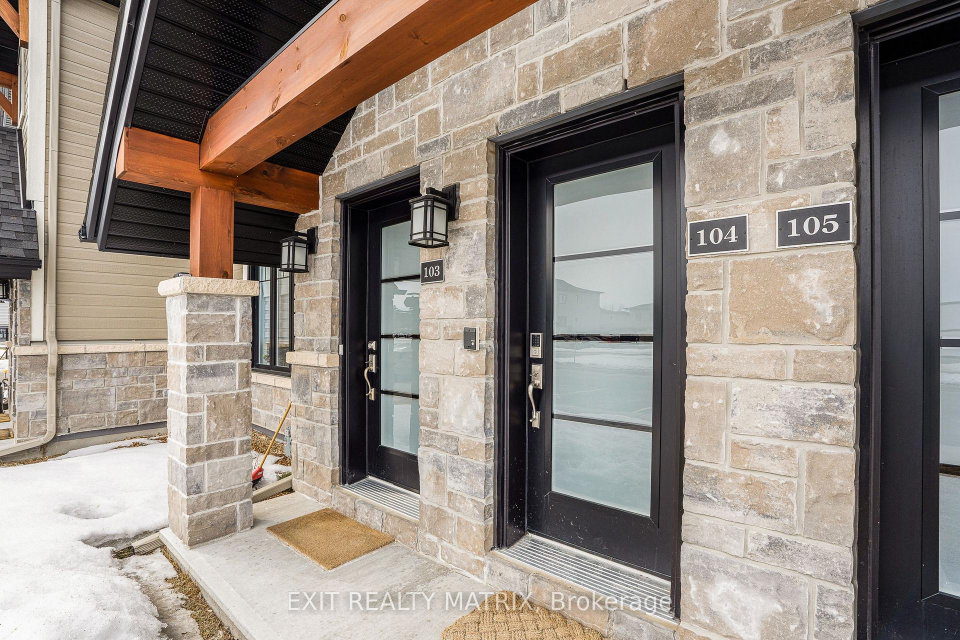 Photo 3 of Unit 104, 75 St-Moritz Trail, Embrun — HOMEH