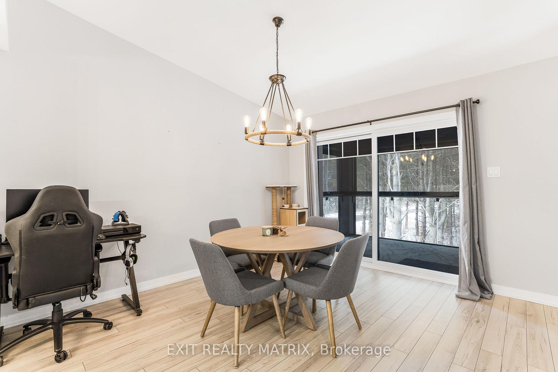 Photo 11 of Unit 104, 75 St-Moritz Trail, Embrun — HOMEH