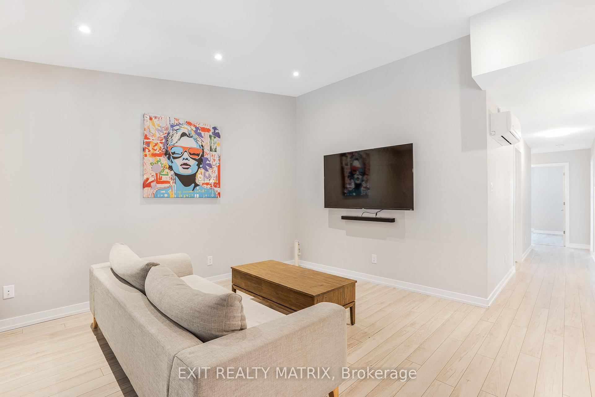 Photo 18 of Unit 104, 75 St-Moritz Trail, Embrun — HOMEH