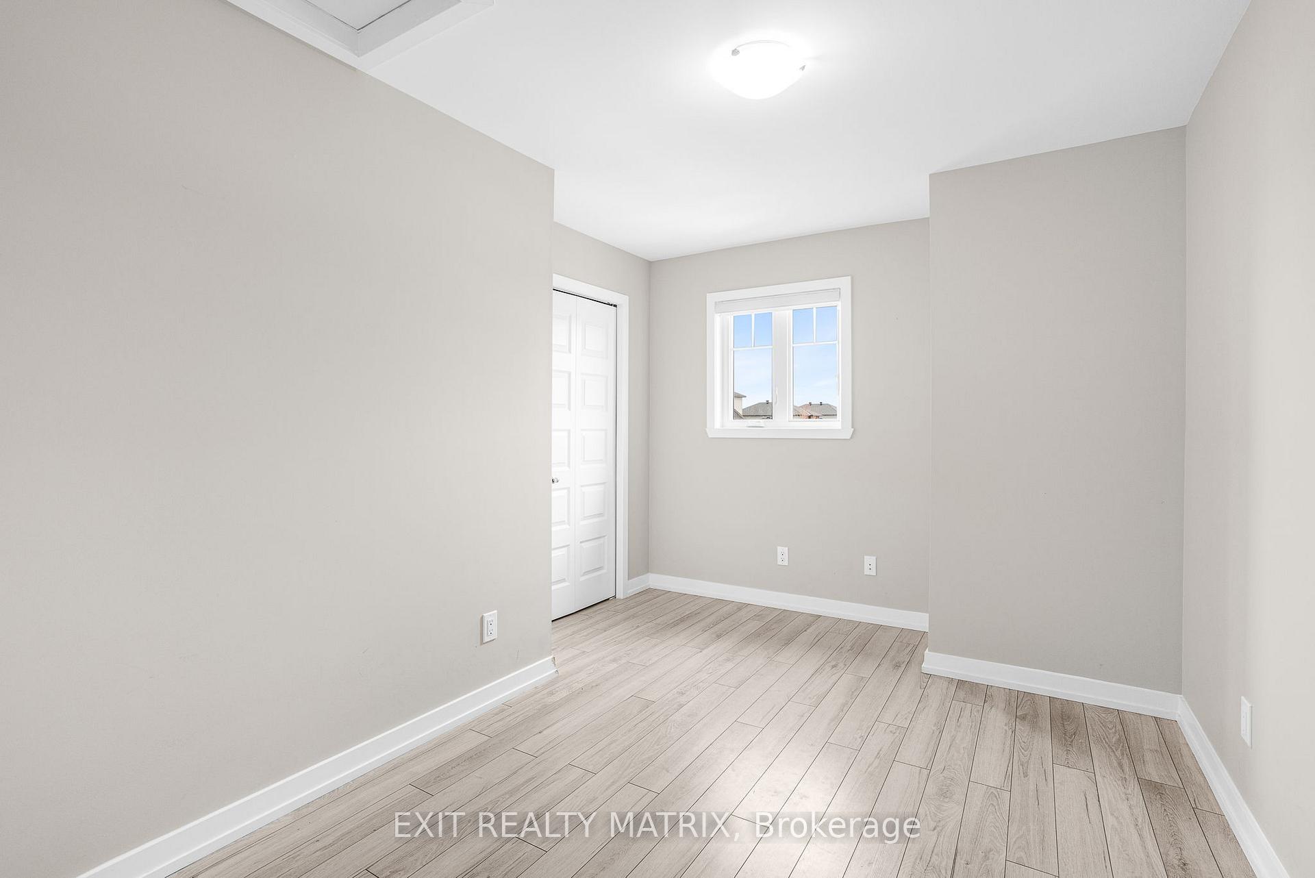 Photo 19 of Unit 104, 75 St-Moritz Trail, Embrun — HOMEH