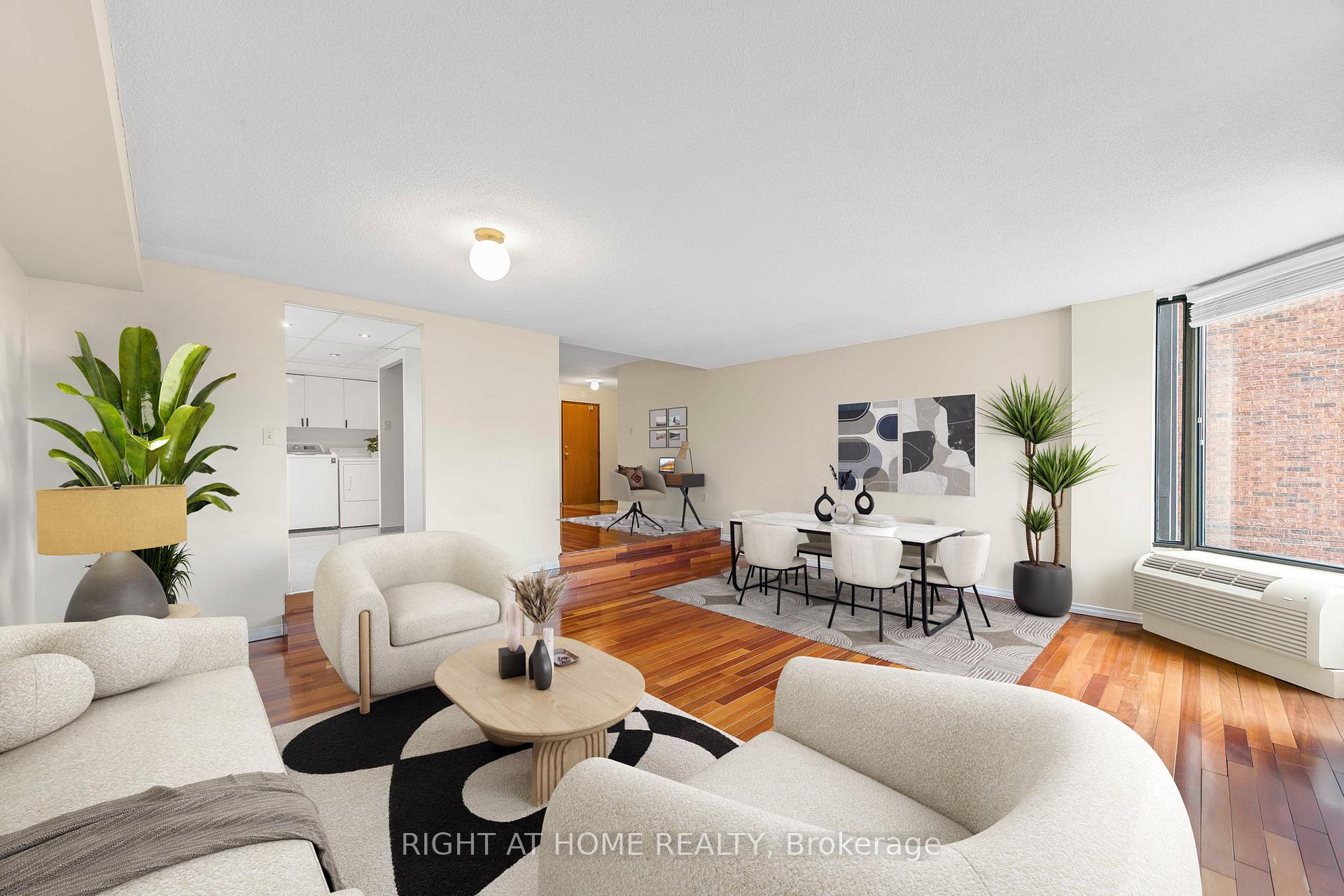 Photo 4 of Unit 304, 181 Collier Street, Barrie, North Shore — HOMEH
