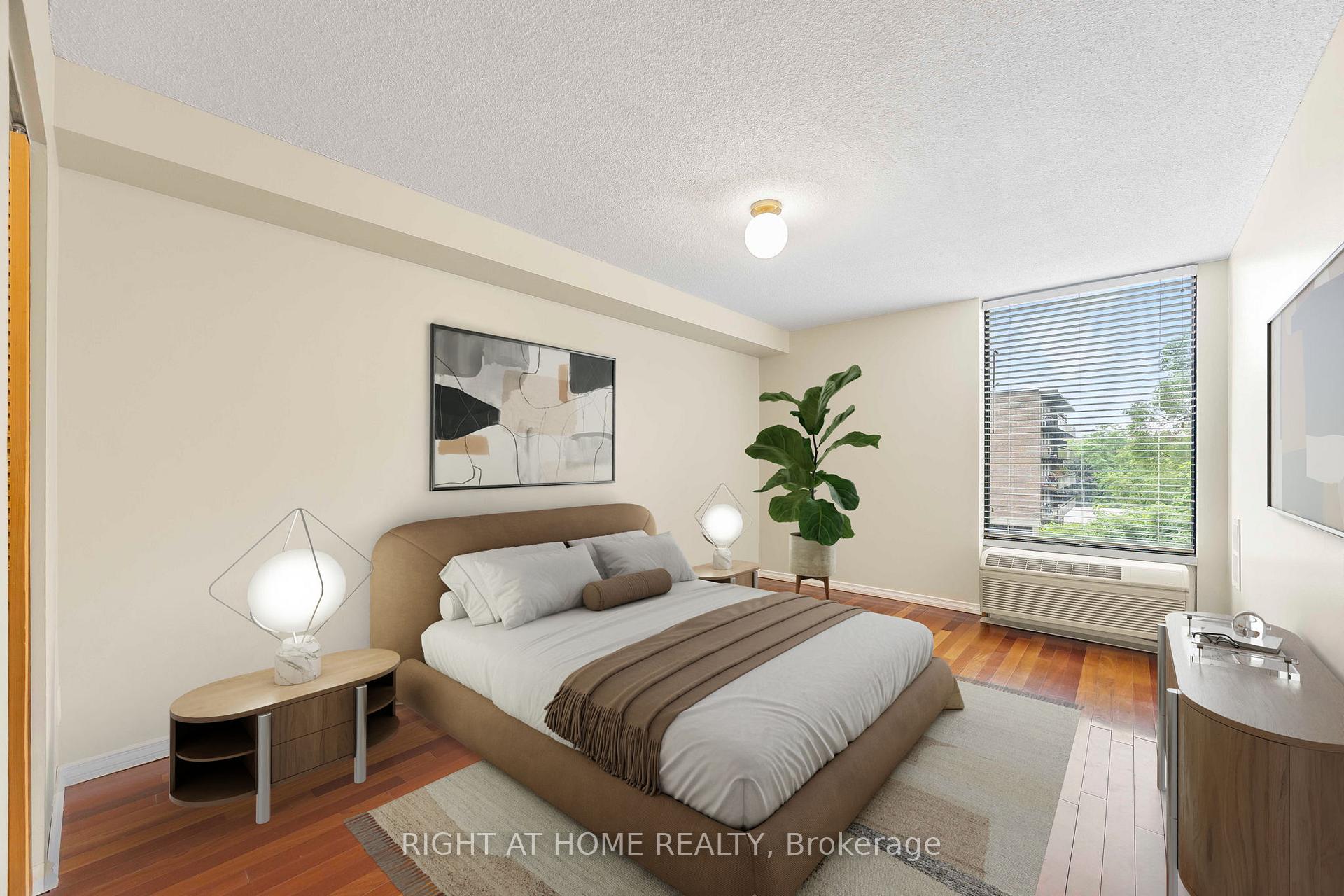 Photo 39 of Unit 304, 181 Collier Street, Barrie, North Shore — HOMEH