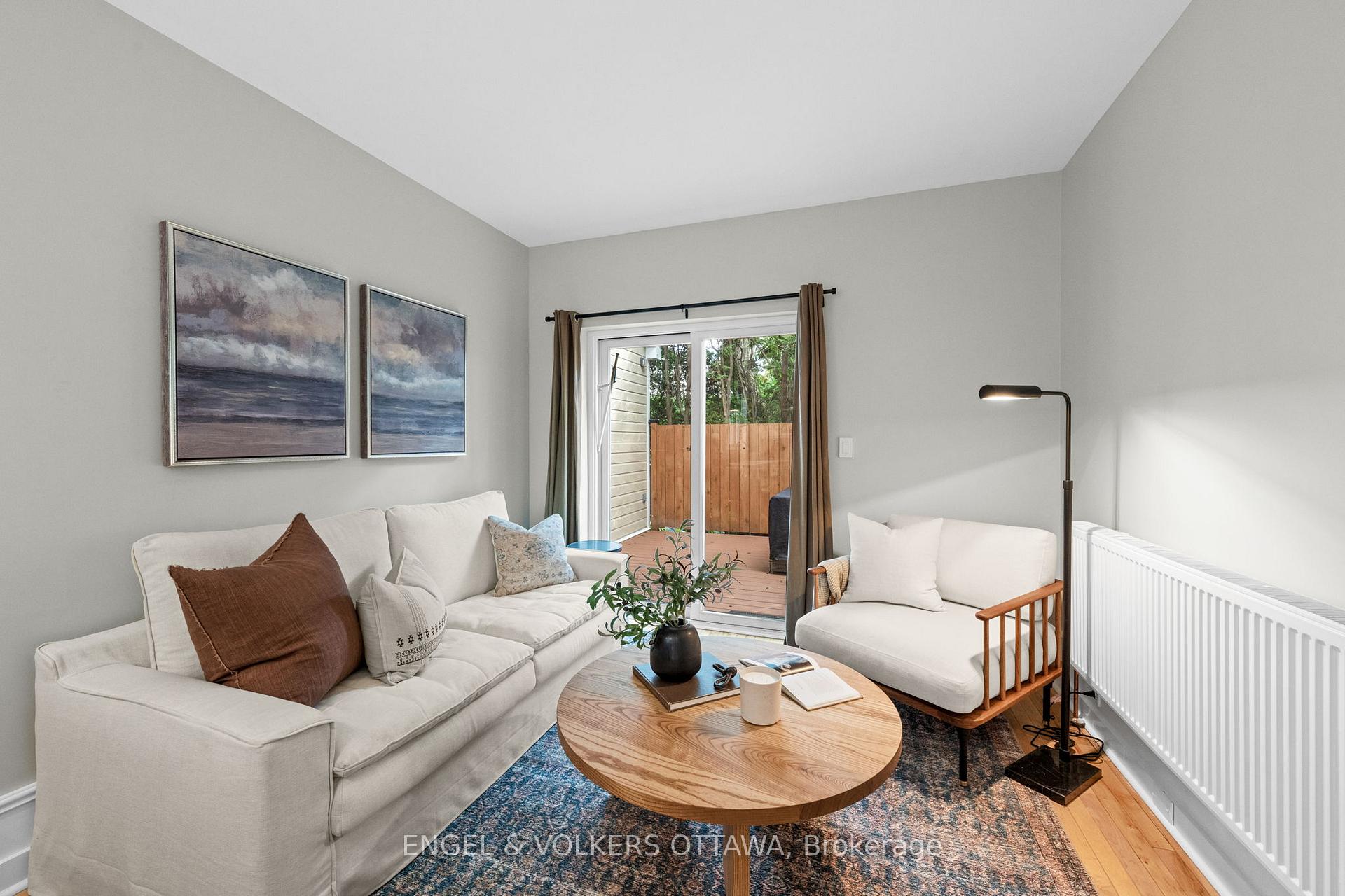 Photo 11 of 20 Hazel Street, Ottawa, Ottawa East — HOMEH