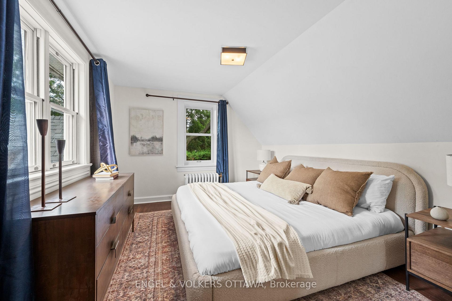 Photo 18 of 20 Hazel Street, Ottawa, Ottawa East — HOMEH