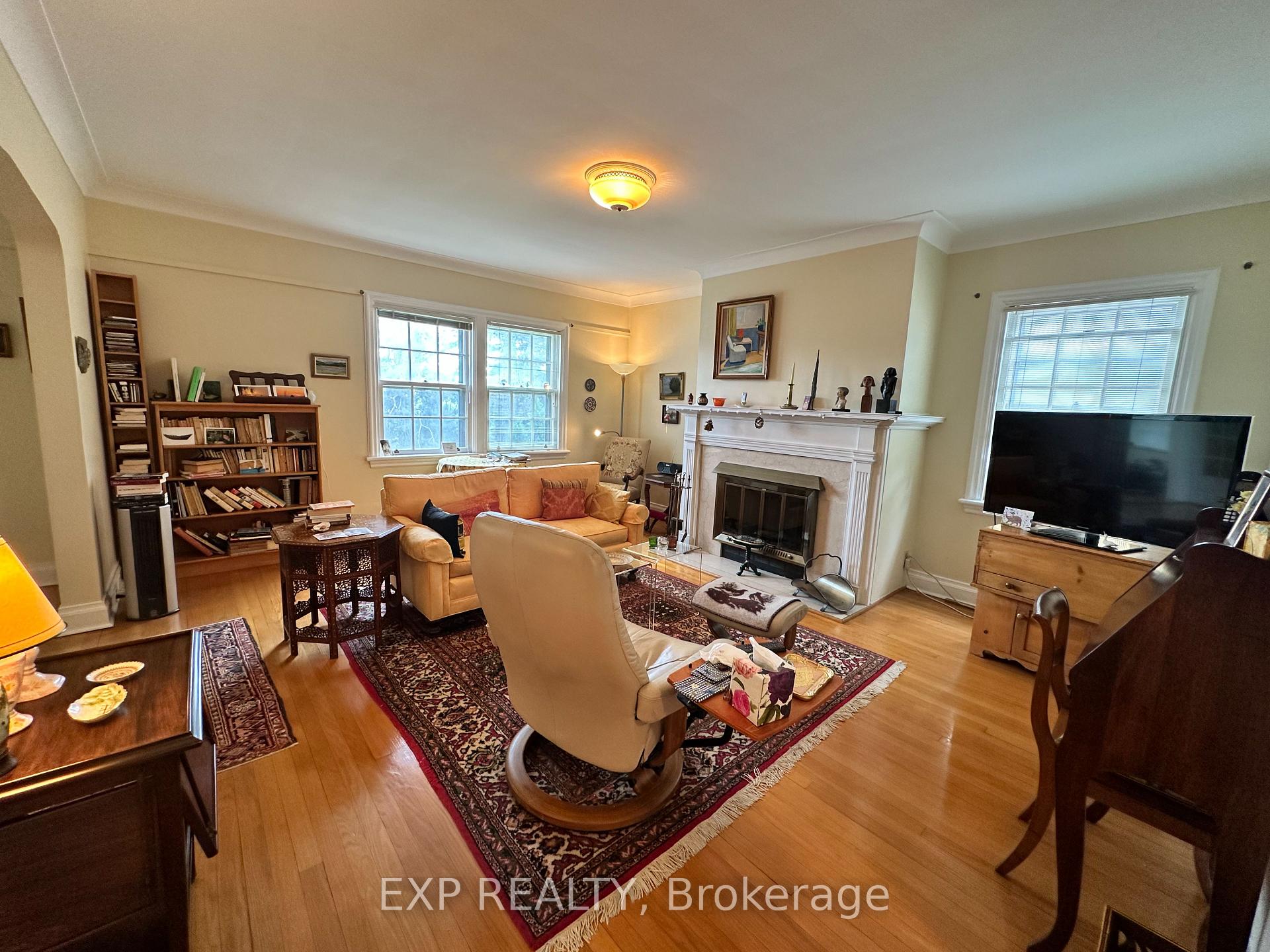 Photo 1 of Unit 2, 592 Queen Elizabeth Drive, Ottawa, Glebe — HOMEH