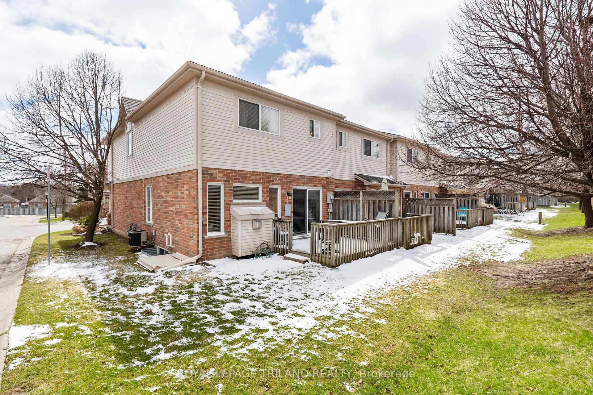 Photo 41 of Unit 96, 320 Ambleside Drive, London, North A — HOMEH
