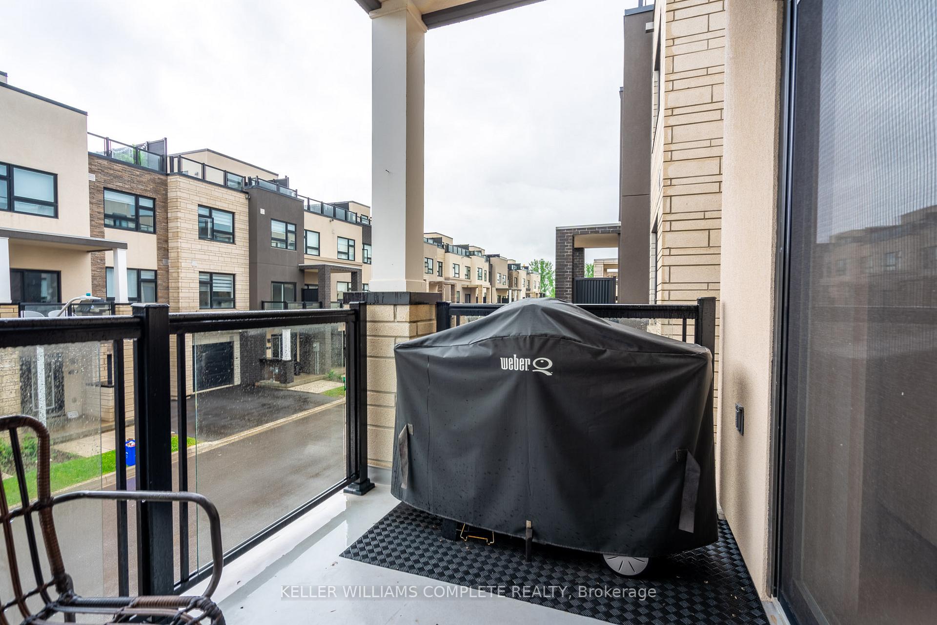 Photo 19 of Unit 17, 1121 Cooke Boulevard, Burlington, LaSalle — HOMEH