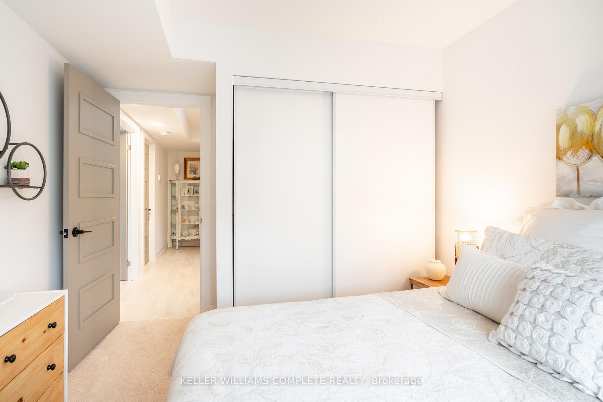 Photo 31 of Unit 17, 1121 Cooke Boulevard, Burlington, LaSalle — HOMEH