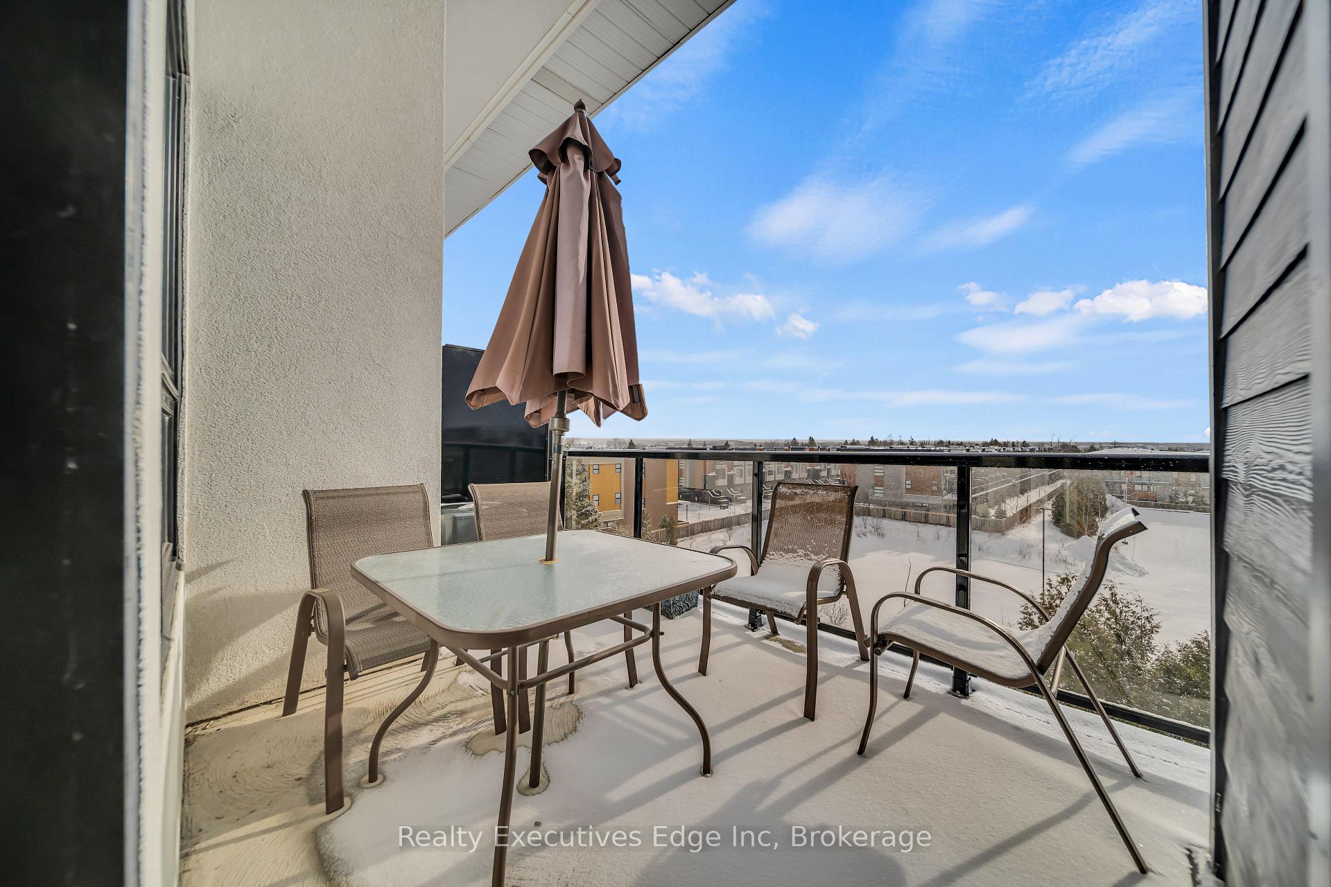 Photo 48 of Unit 428, 1284 Gordon Street, Guelph, Kortright East — HOMEH