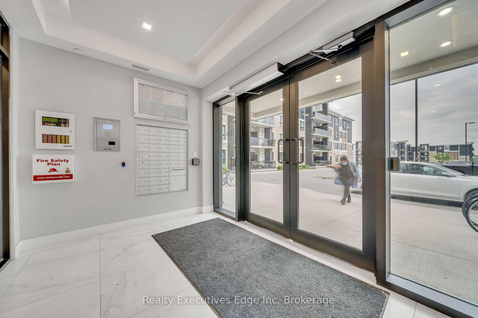 Photo 50 of Unit 428, 1284 Gordon Street, Guelph, Kortright East — HOMEH