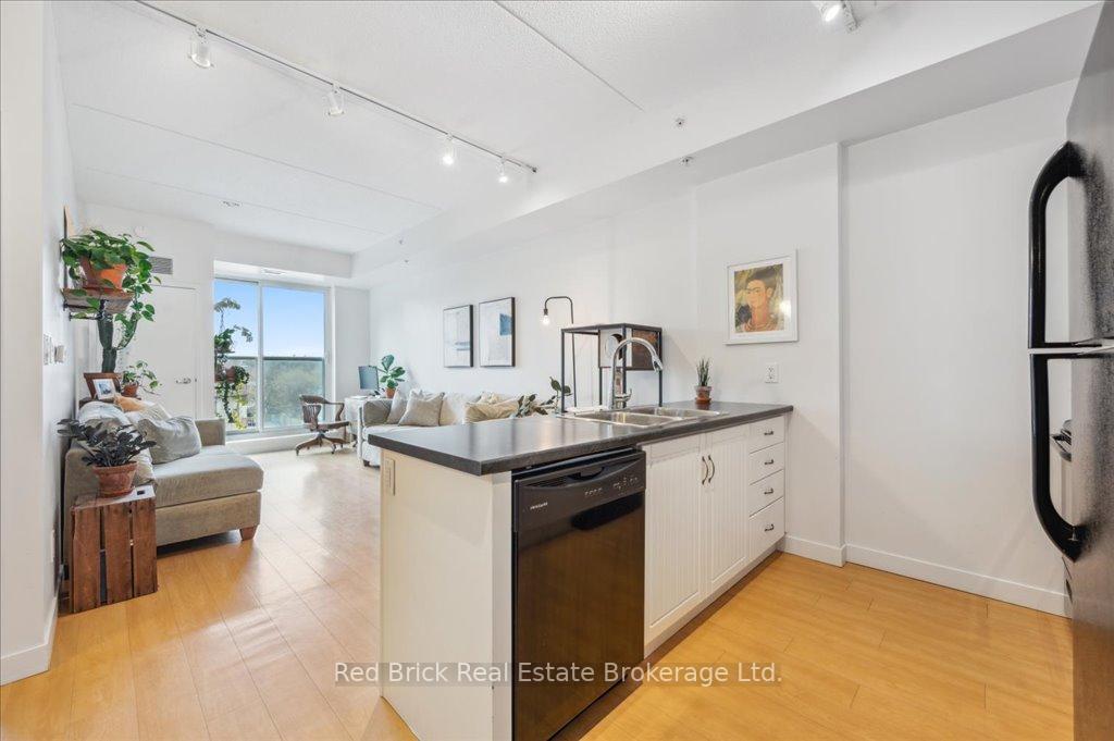 Photo 6 of Unit 307, 5 Gordon Street, Guelph, Downtown — HOMEH