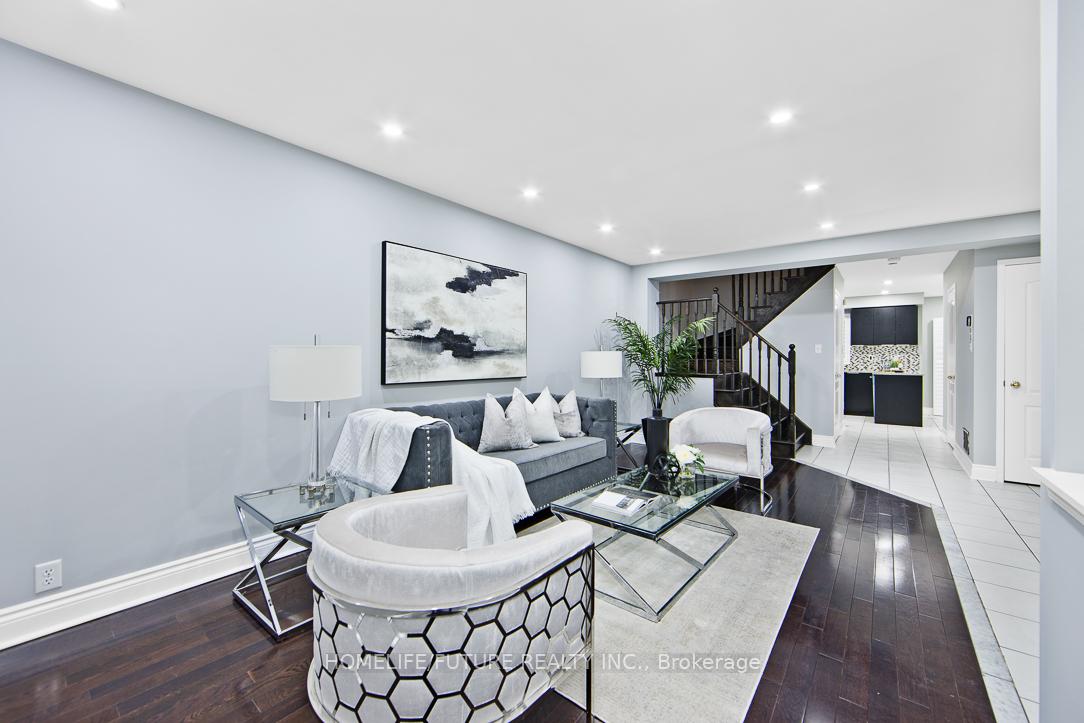 Photo 6 of 157 Warnford Circle, Ajax, Northeast Ajax — HOMEH