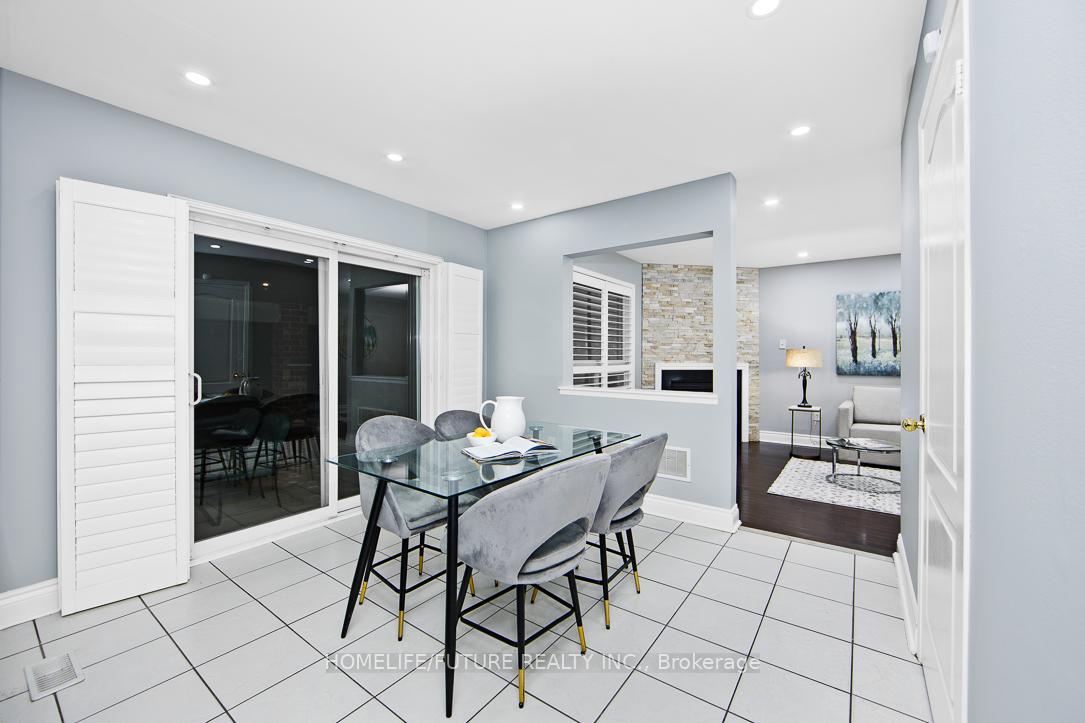 Photo 8 of 157 Warnford Circle, Ajax, Northeast Ajax — HOMEH