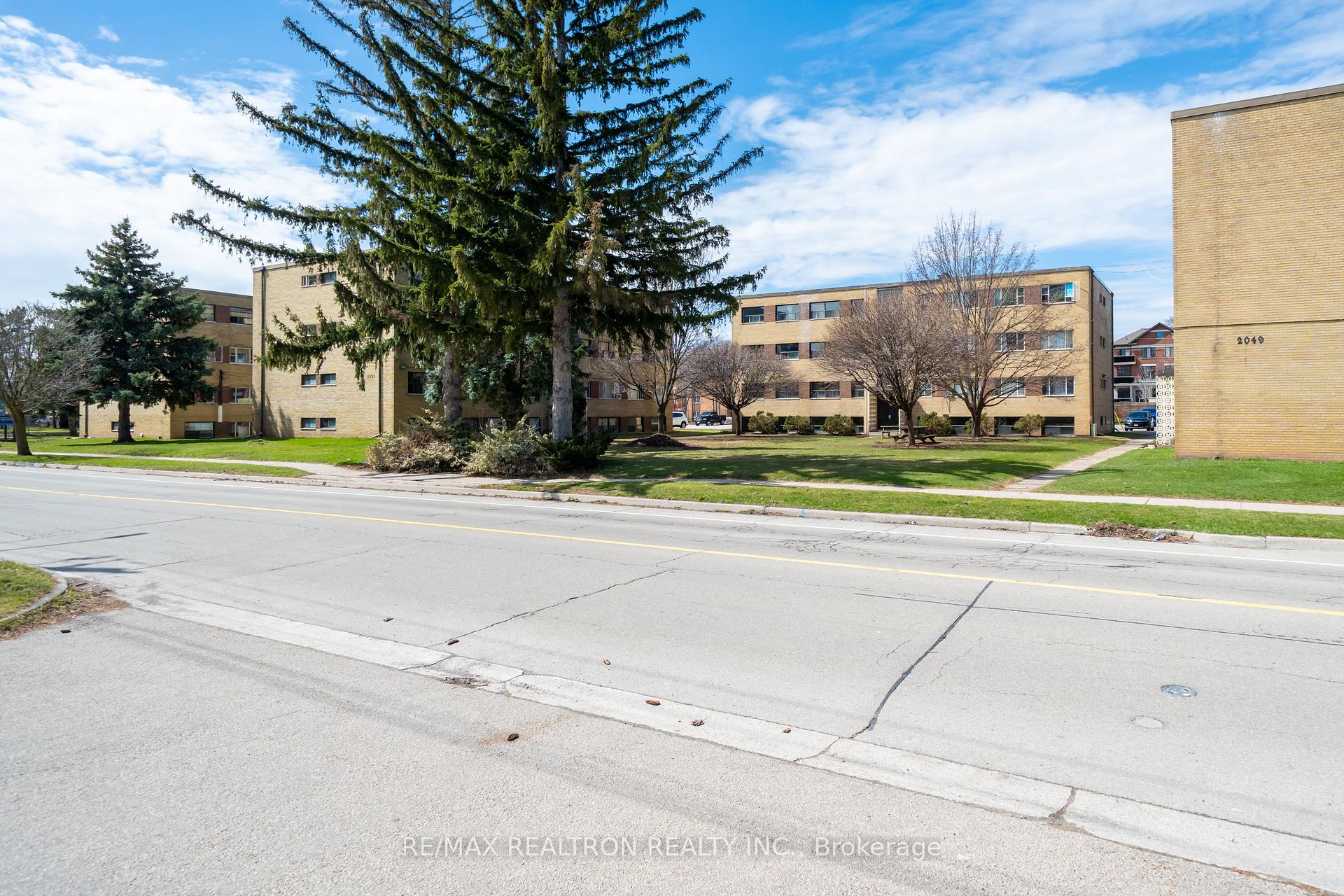 Photo 14 of Unit 44, 2043 Prospect Street E, Burlington, Brant — HOMEH