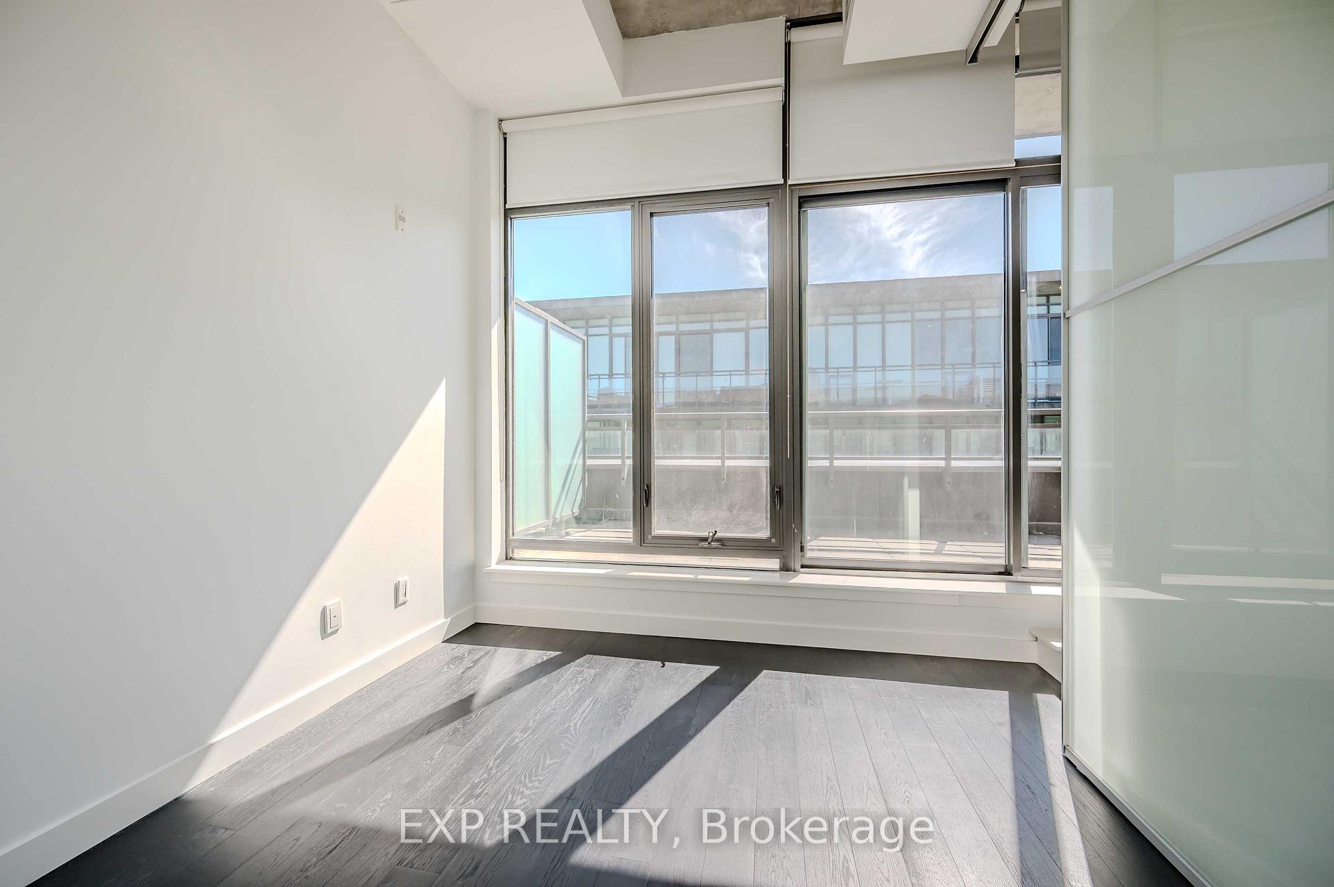 Photo 11 of Unit 822, 90 Broadview Avenue, Toronto, South Riverdale — HOMEH