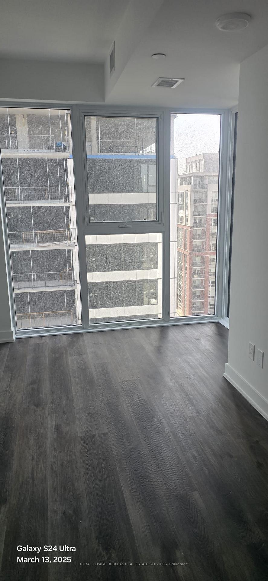 Photo 5 of Unit 1409, 370 Martha Street, Burlington, Brant — HOMEH