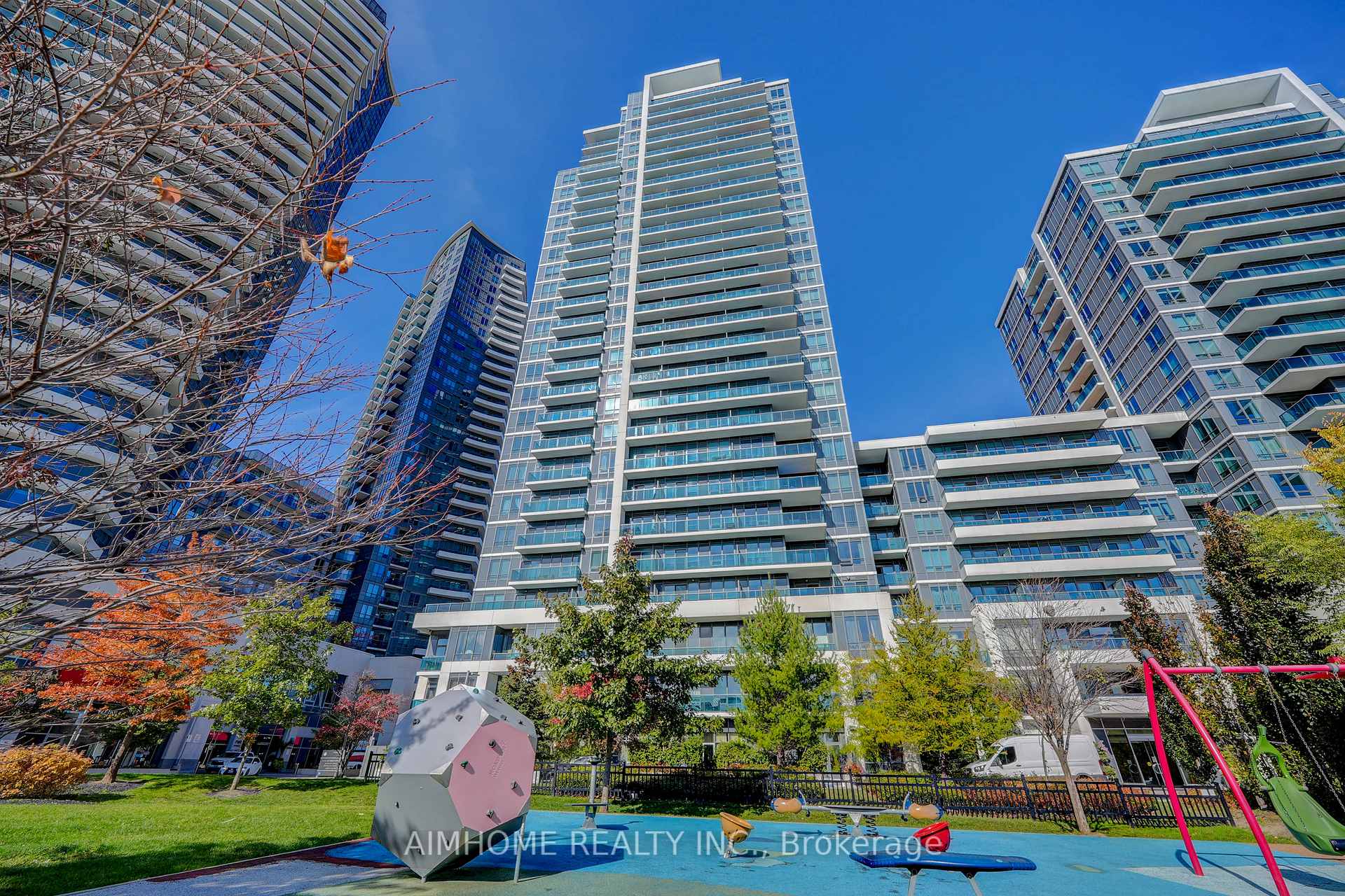 Front of Unit 319, 7165 Yonge Street