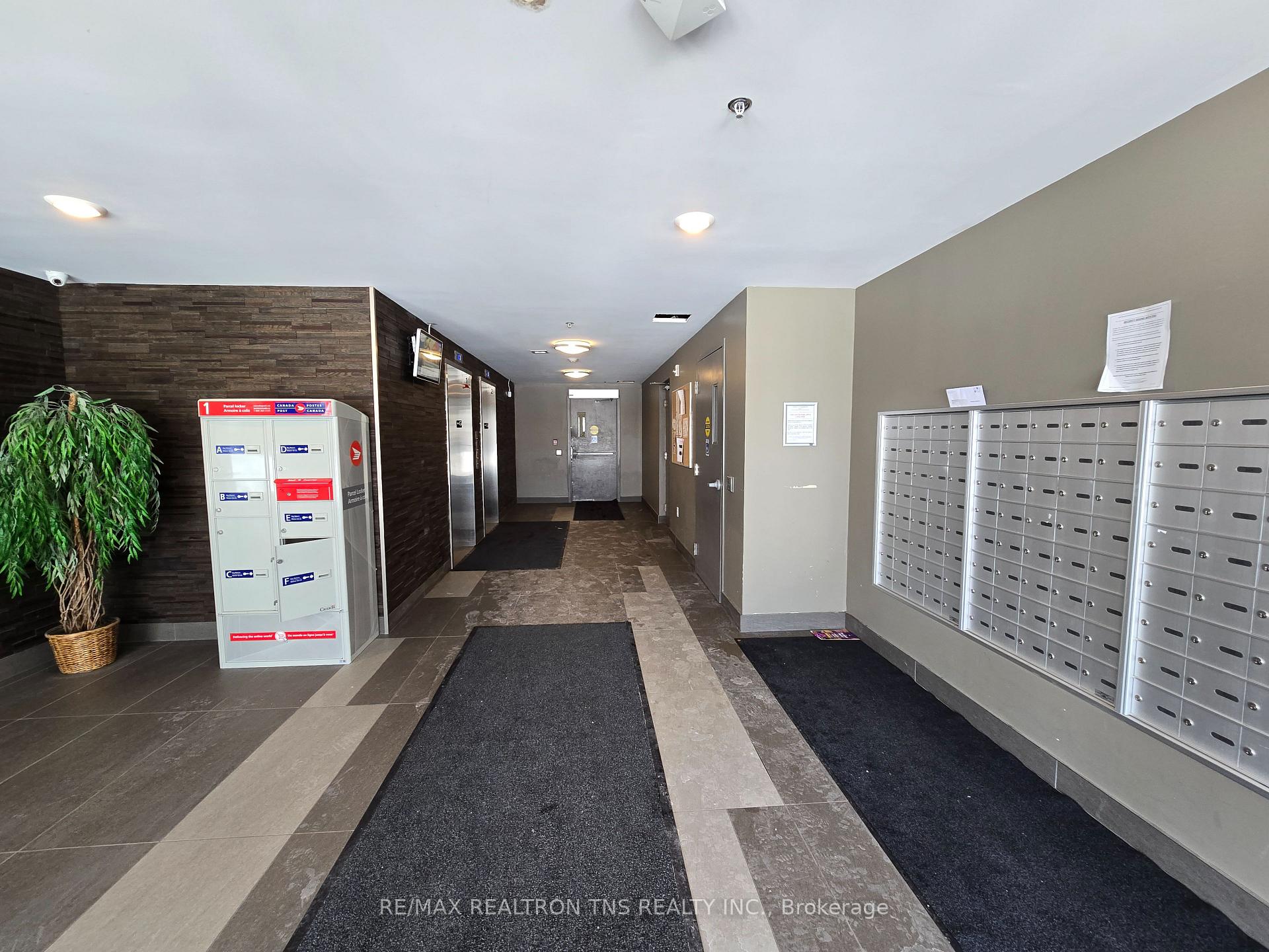 Photo 8 of Unit 712, 251 Hemlock Street, Waterloo — HOMEH