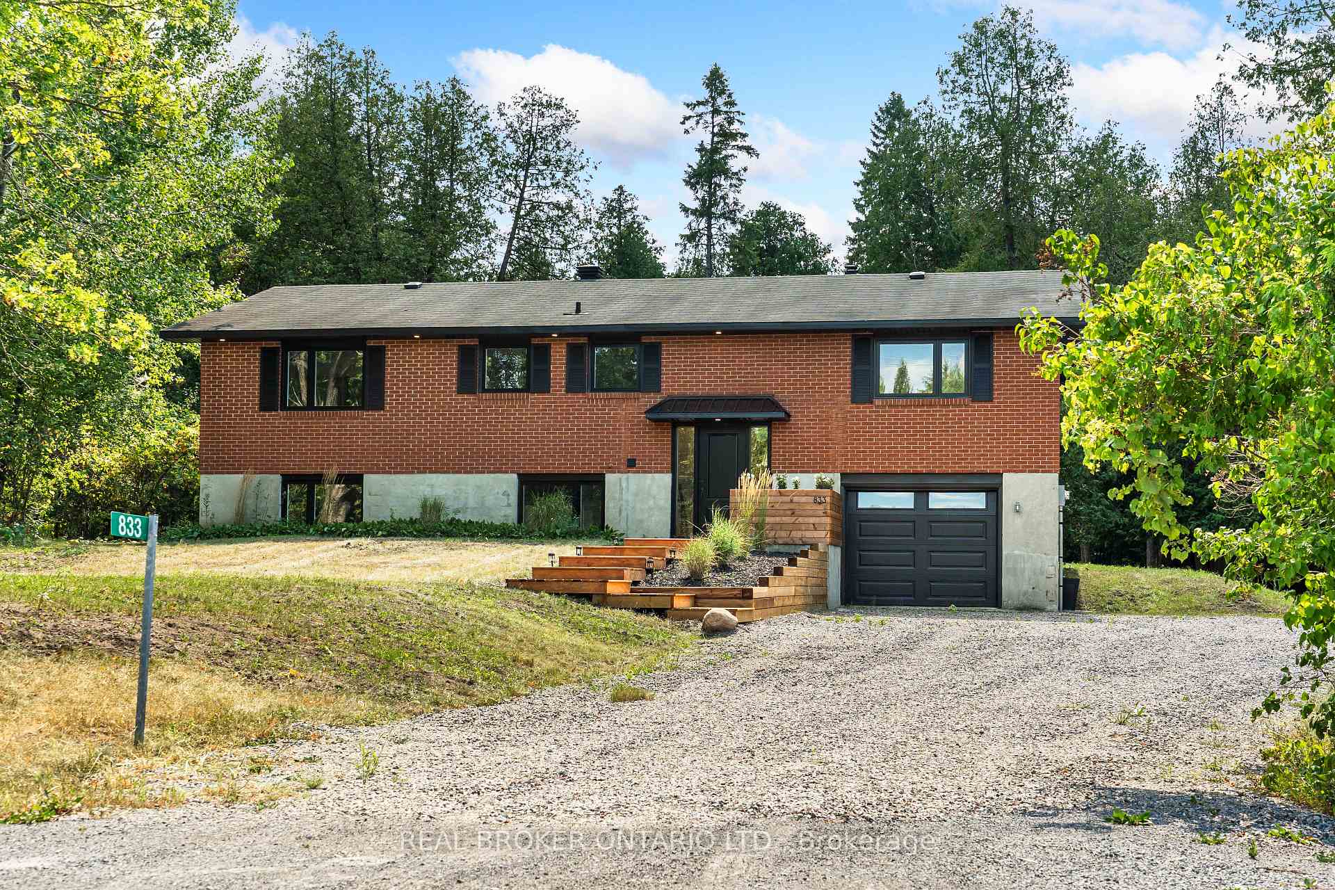Photo 1 of 833 Beavertail Road, Ottawa, Huntley Ward (South West) — HOMEH