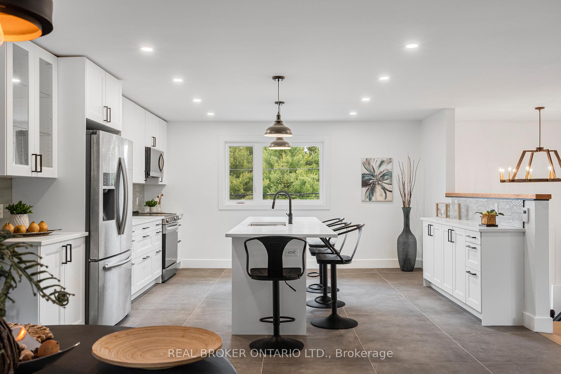 Photo 8 of 833 Beavertail Road, Ottawa, Huntley Ward (South West) — HOMEH