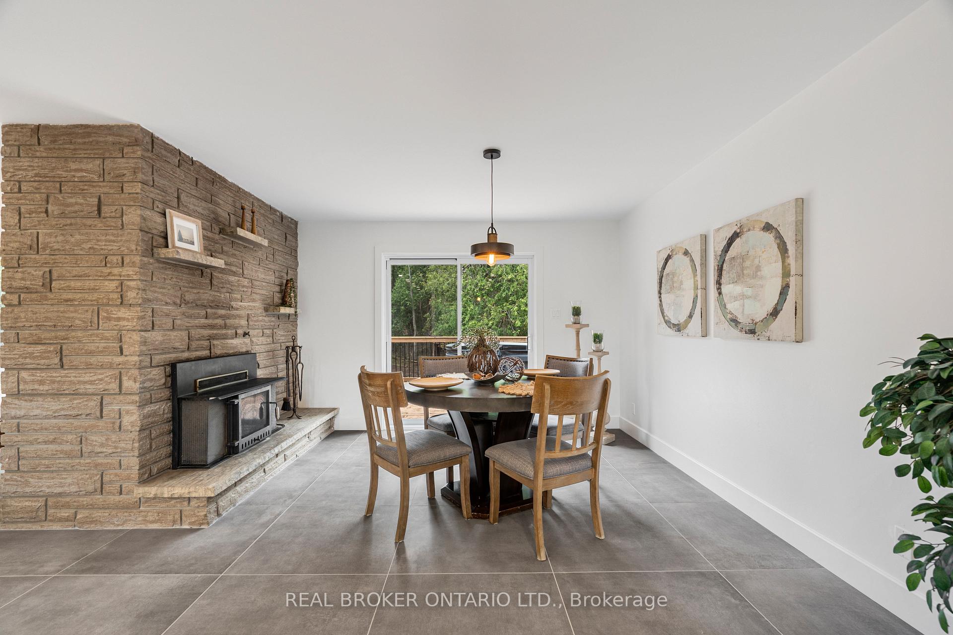 Photo 14 of 833 Beavertail Road, Ottawa, Huntley Ward (South West) — HOMEH