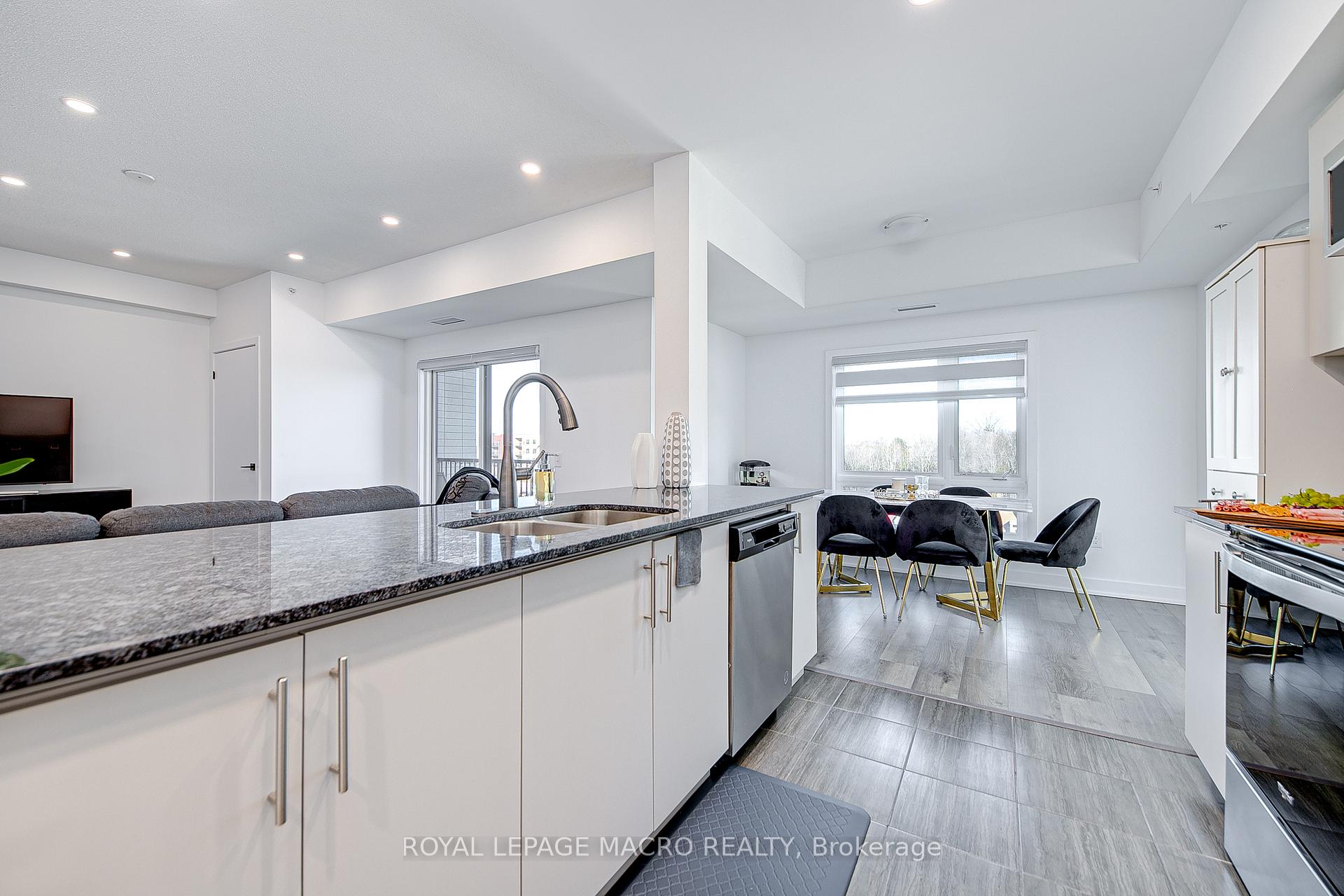 Photo 36 of Unit 201, 8 Culinary Lane, Barrie, Rural Barrie Southeast — HOMEH