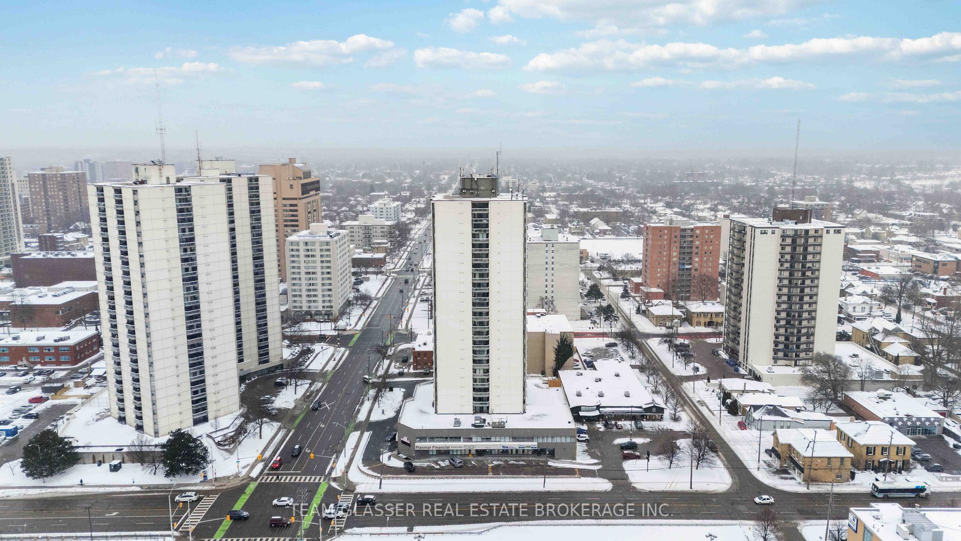 Front of Unit 1902, 340 Colborne Street