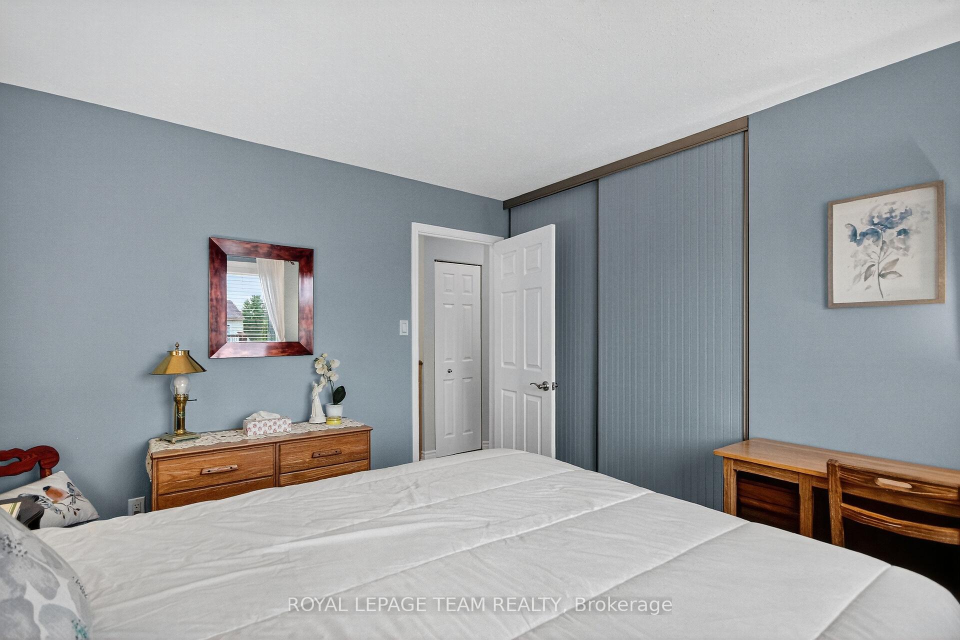 Photo 29 of 21 Raftus Square, Ottawa, Barrhaven - Pheasant Run — HOMEH