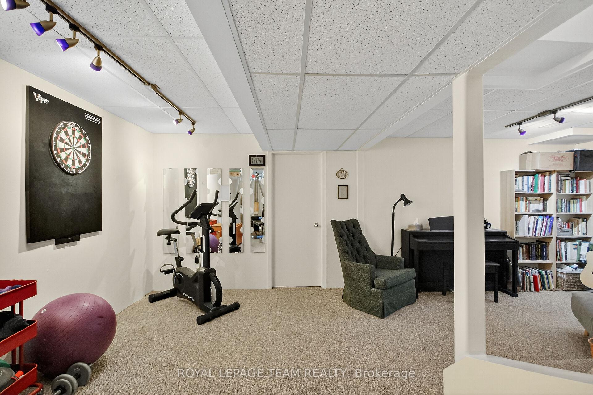 Photo 33 of 21 Raftus Square, Ottawa, Barrhaven - Pheasant Run — HOMEH