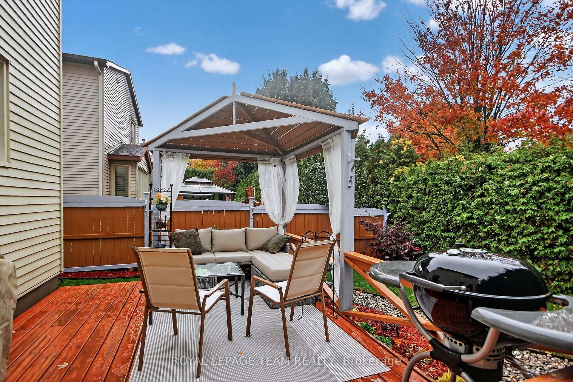 Photo 39 of 21 Raftus Square, Ottawa, Barrhaven - Pheasant Run — HOMEH