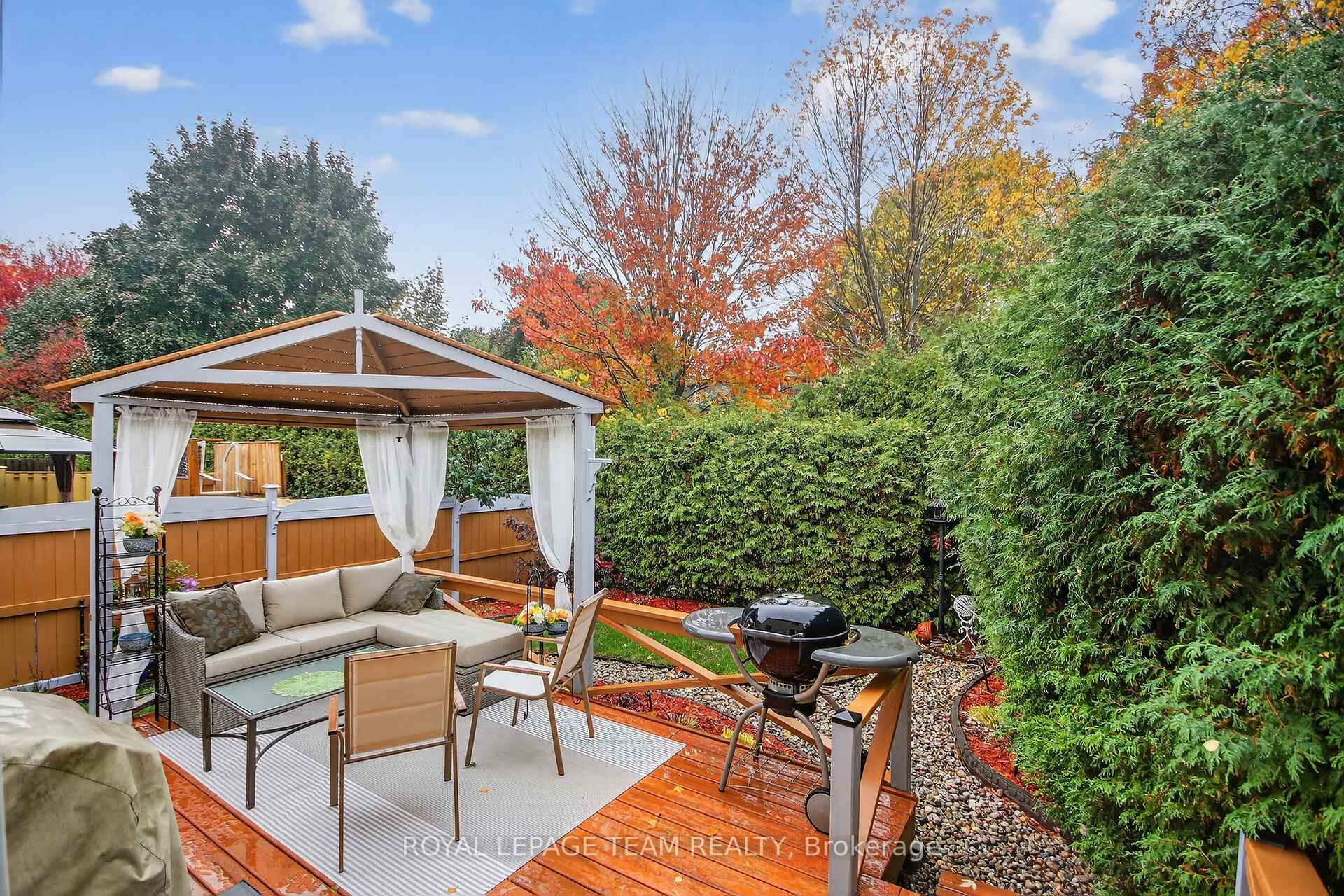 Photo 40 of 21 Raftus Square, Ottawa, Barrhaven - Pheasant Run — HOMEH