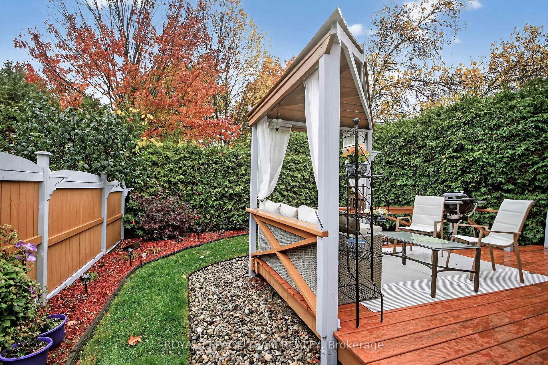 Photo 41 of 21 Raftus Square, Ottawa, Barrhaven - Pheasant Run — HOMEH
