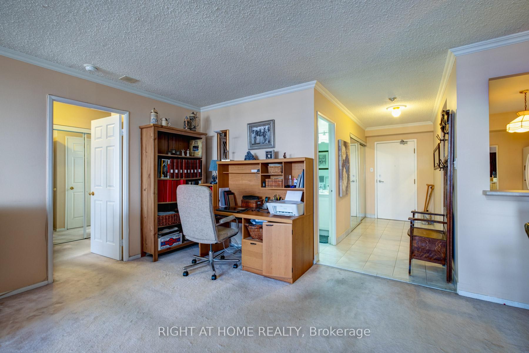 Photo 36 of Unit 923, 25 Austin Drive, Markham, Markville — HOMEH