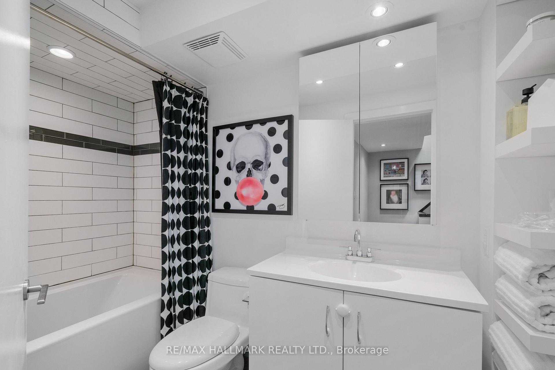 Photo 18 of Unit 9, 1000 Dundas Street E, Toronto, South Riverdale — HOMEH