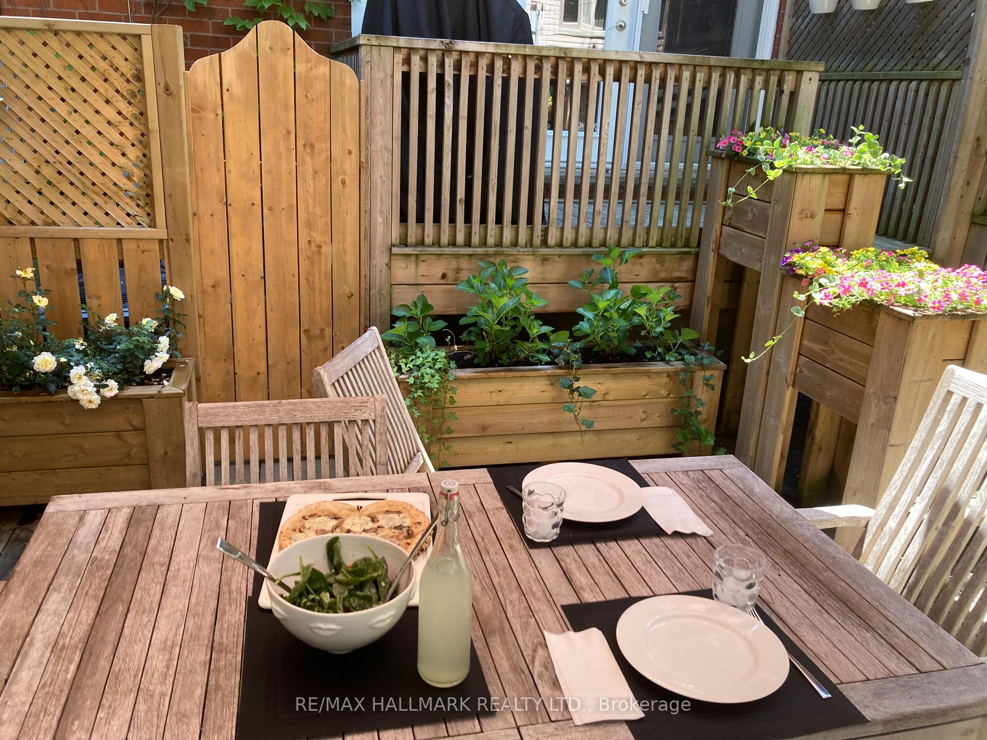 Photo 26 of Unit 9, 1000 Dundas Street E, Toronto, South Riverdale — HOMEH