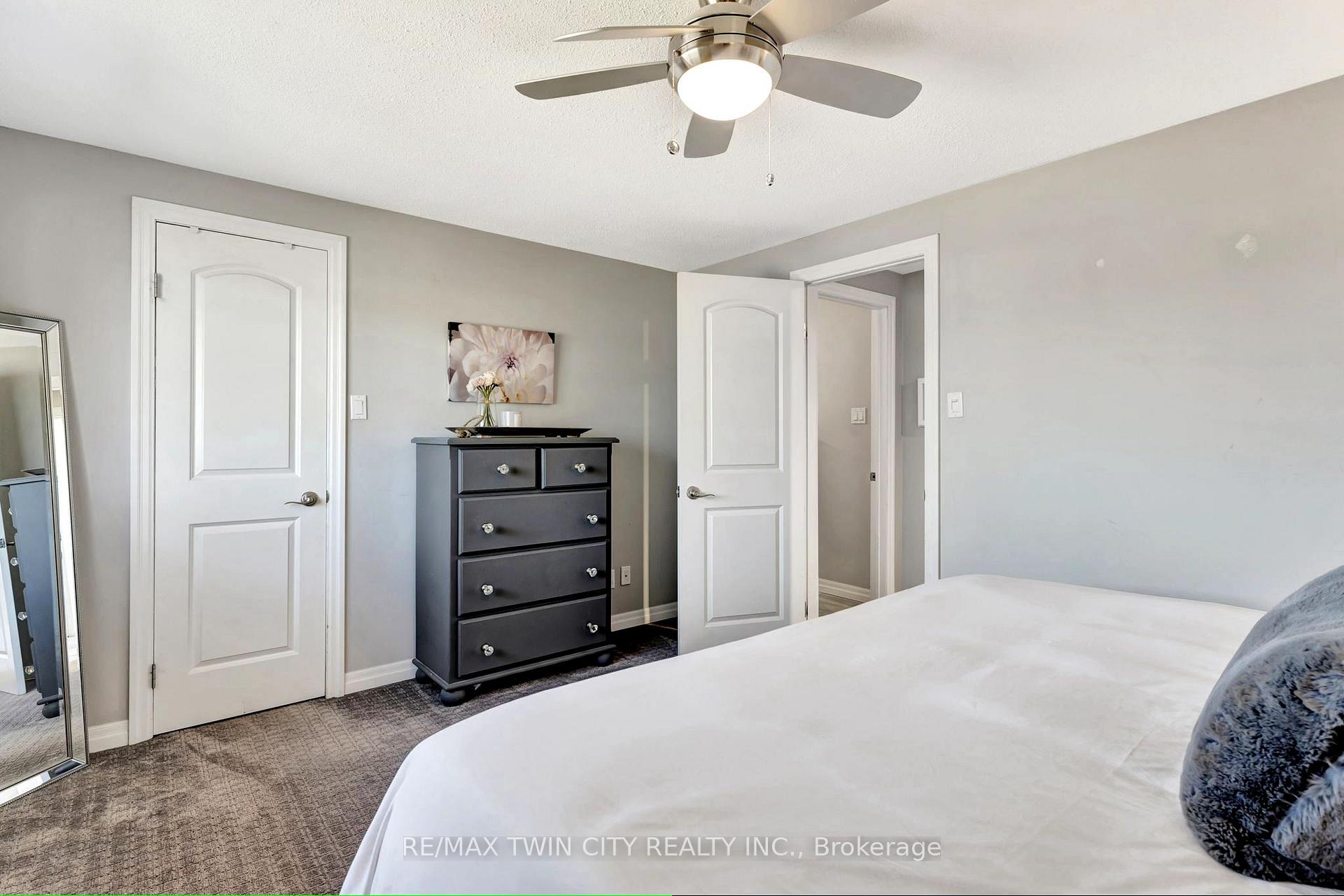 Photo 22 of Unit 6, 375 Kingscourt Drive, Waterloo, Colonial Acres — HOMEH