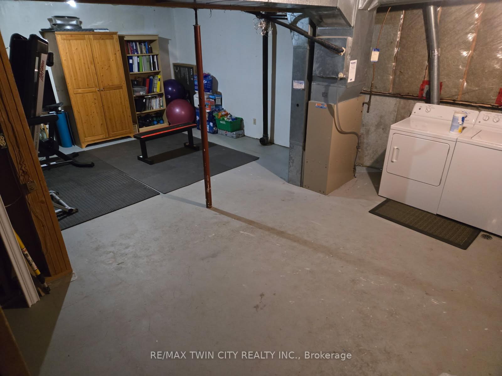Photo 28 of Unit 6, 375 Kingscourt Drive, Waterloo, Colonial Acres — HOMEH