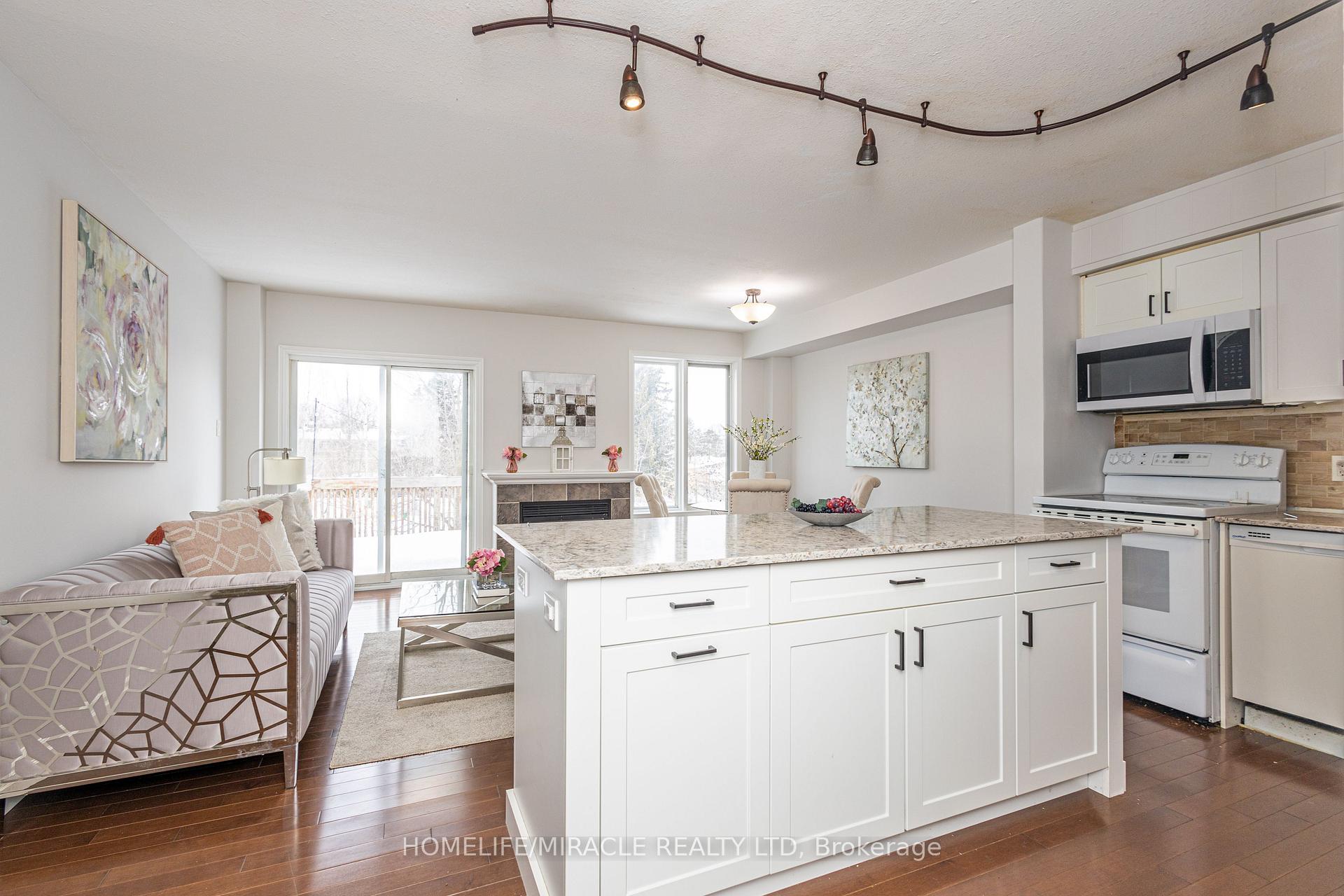 Photo 9 of Unit 4, 42 Green Valley Drive, Kitchener — HOMEH