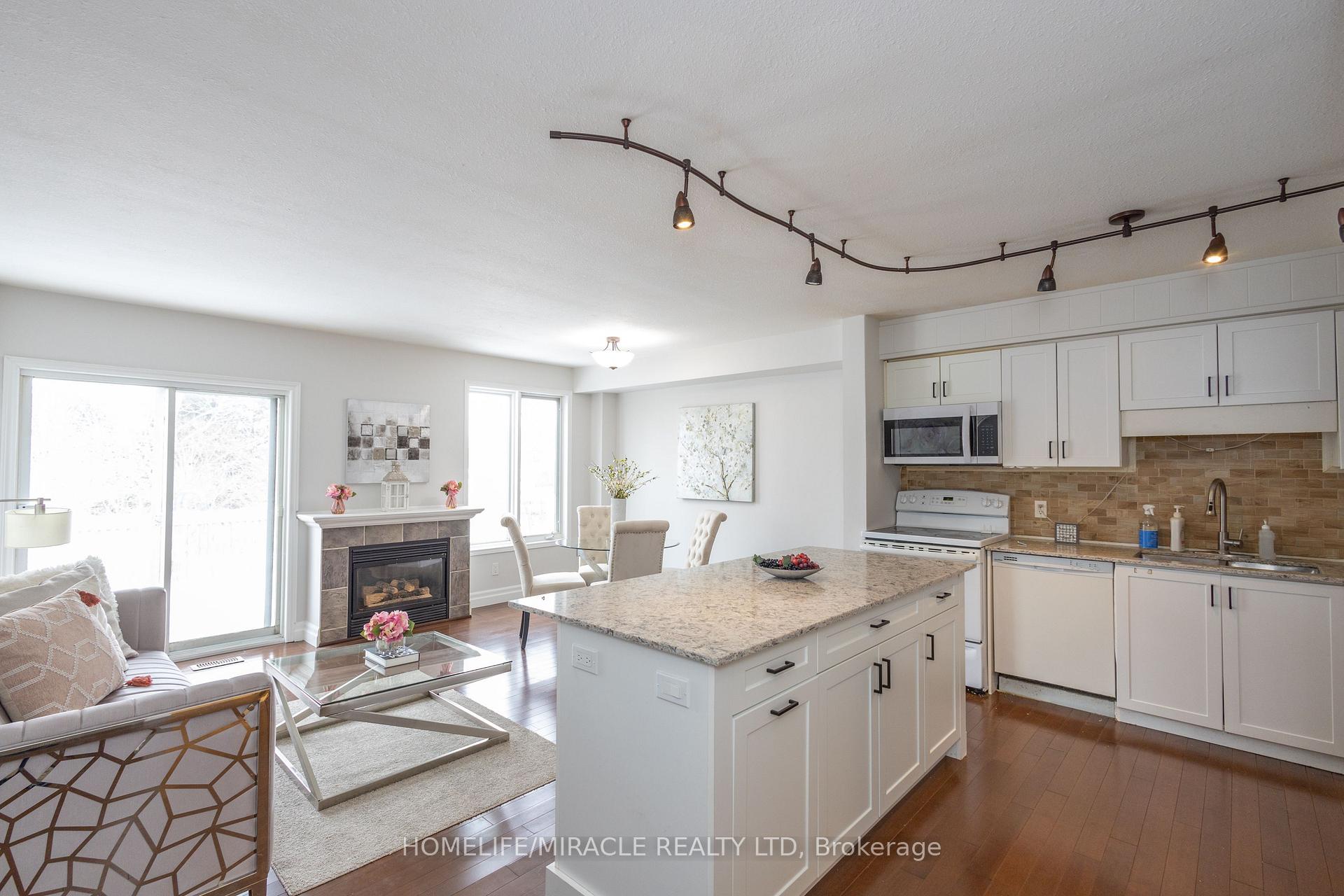Photo 11 of Unit 4, 42 Green Valley Drive, Kitchener — HOMEH