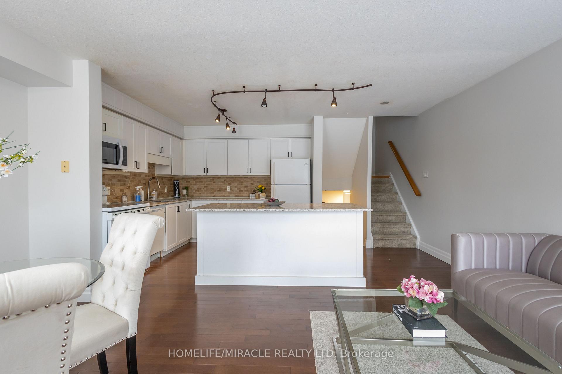 Photo 13 of Unit 4, 42 Green Valley Drive, Kitchener — HOMEH